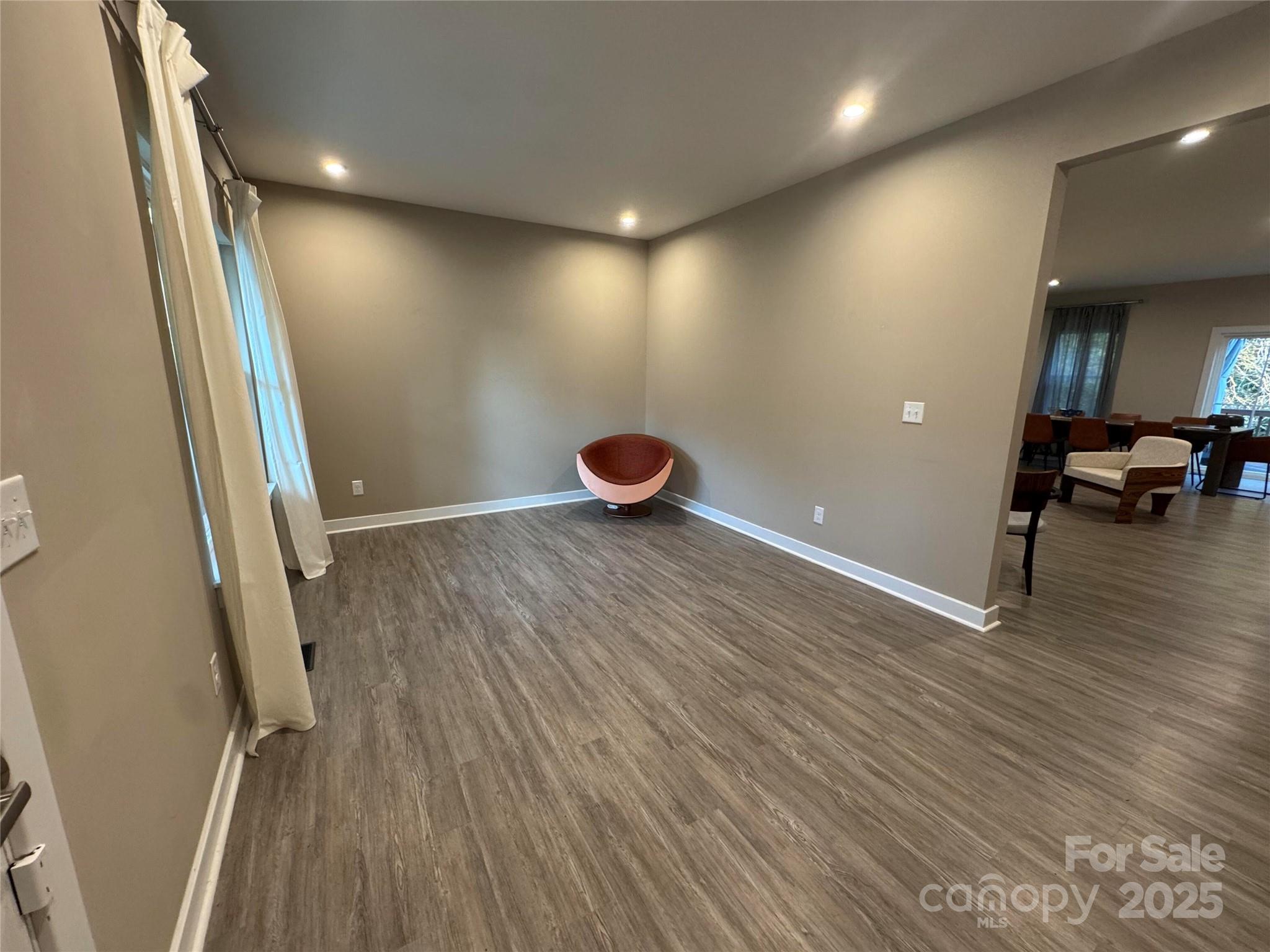 7708 W Berkeley Road