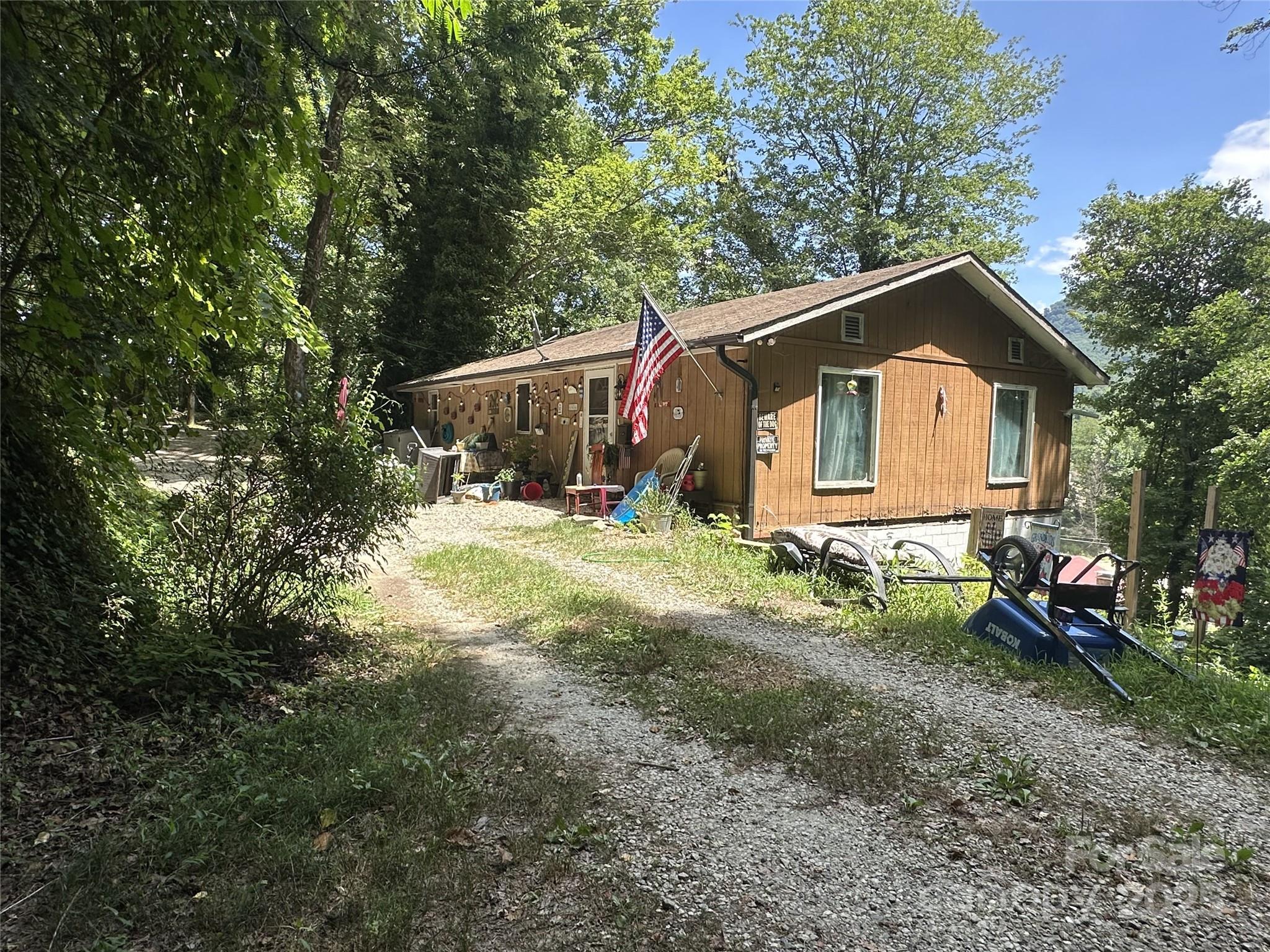 126 Holly Shelter Way
