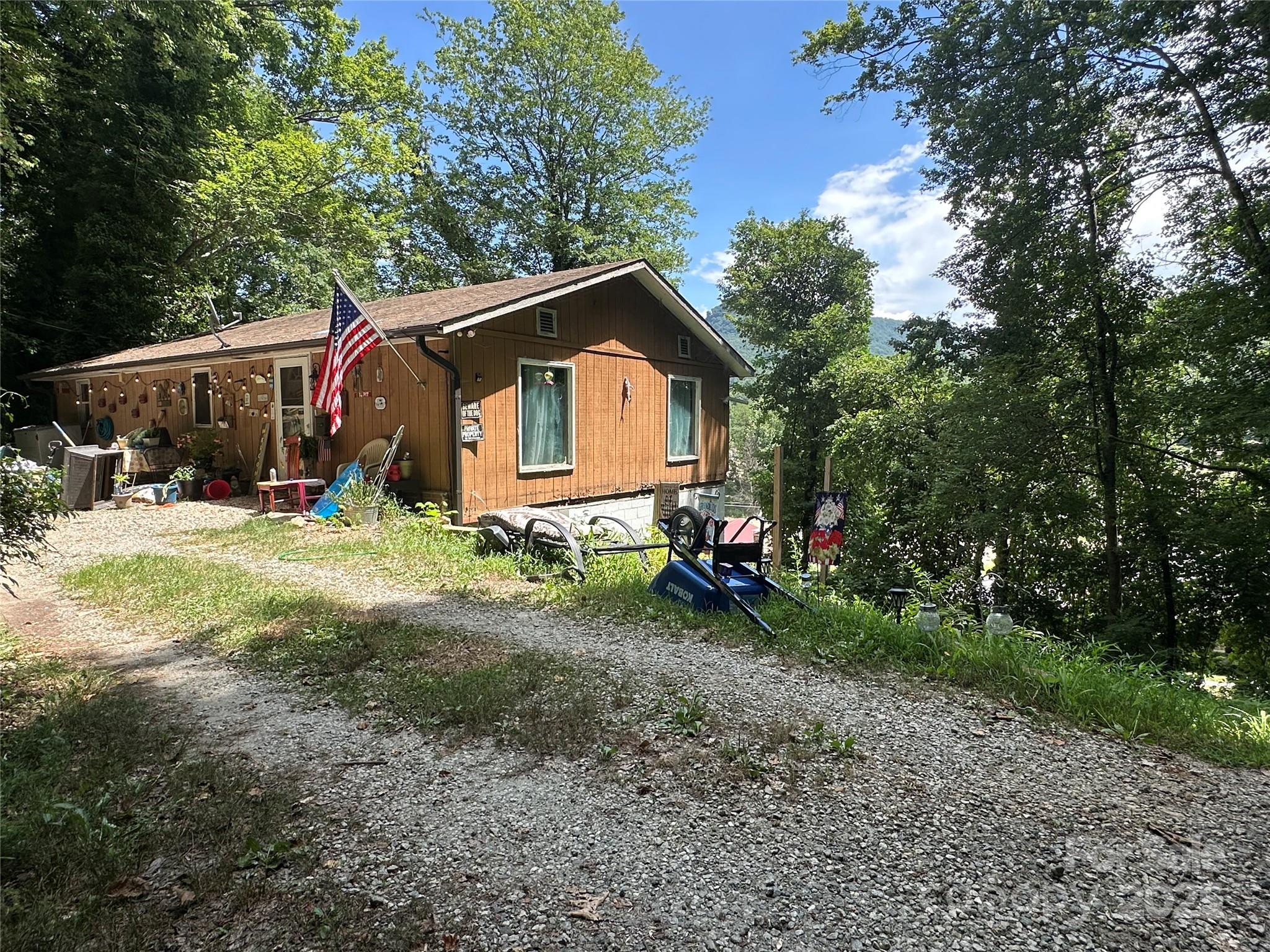 126 Holly Shelter Way