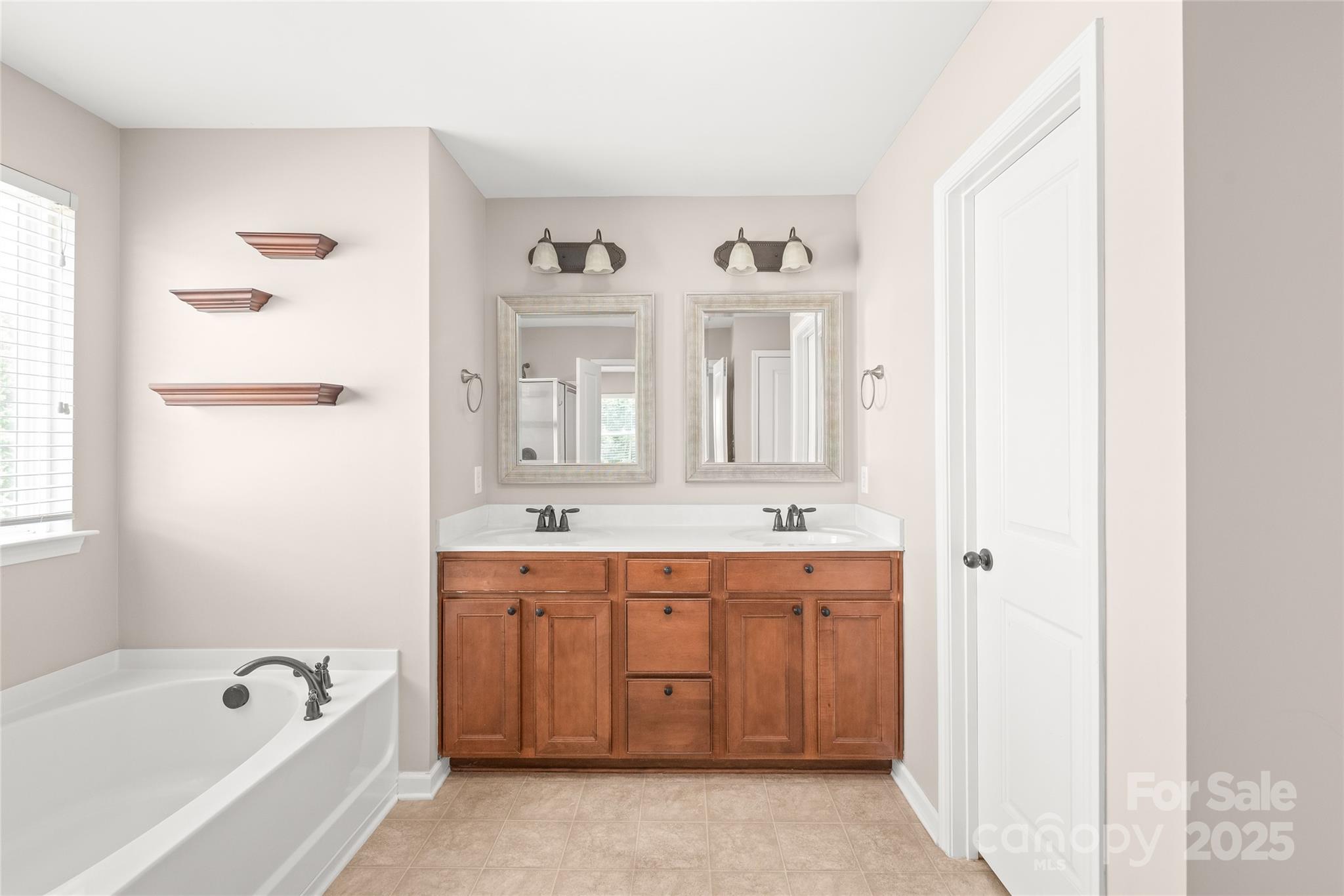 Almond Glen - Residential