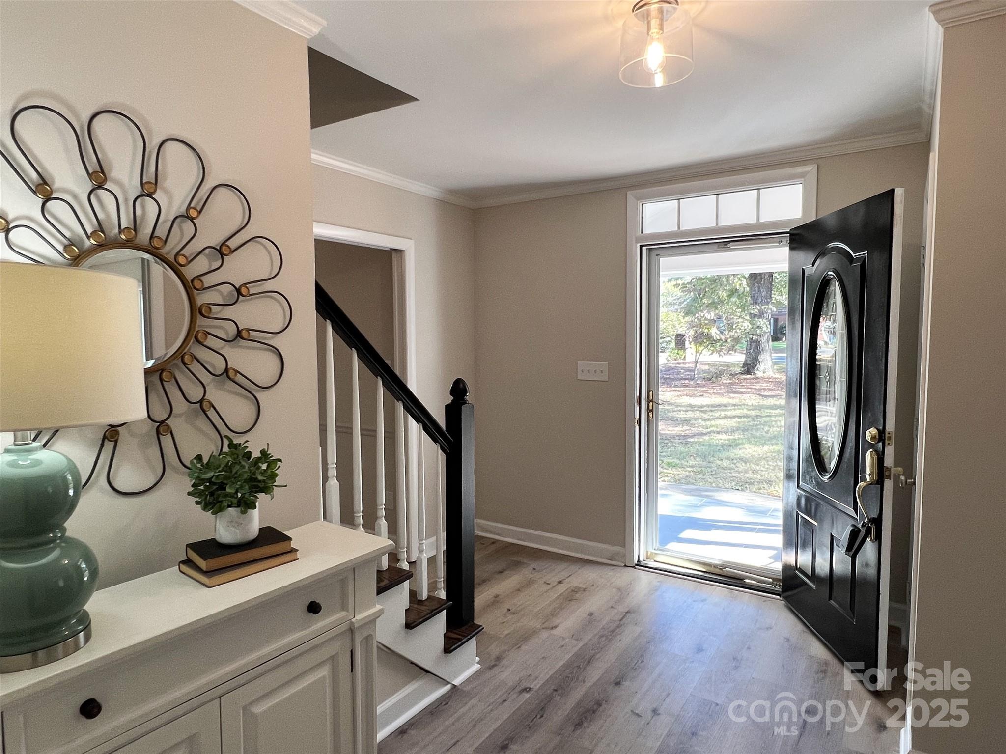 6306 English Elm Court
