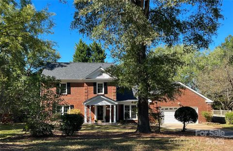 6306 English Elm Court Charlotte NC 28277