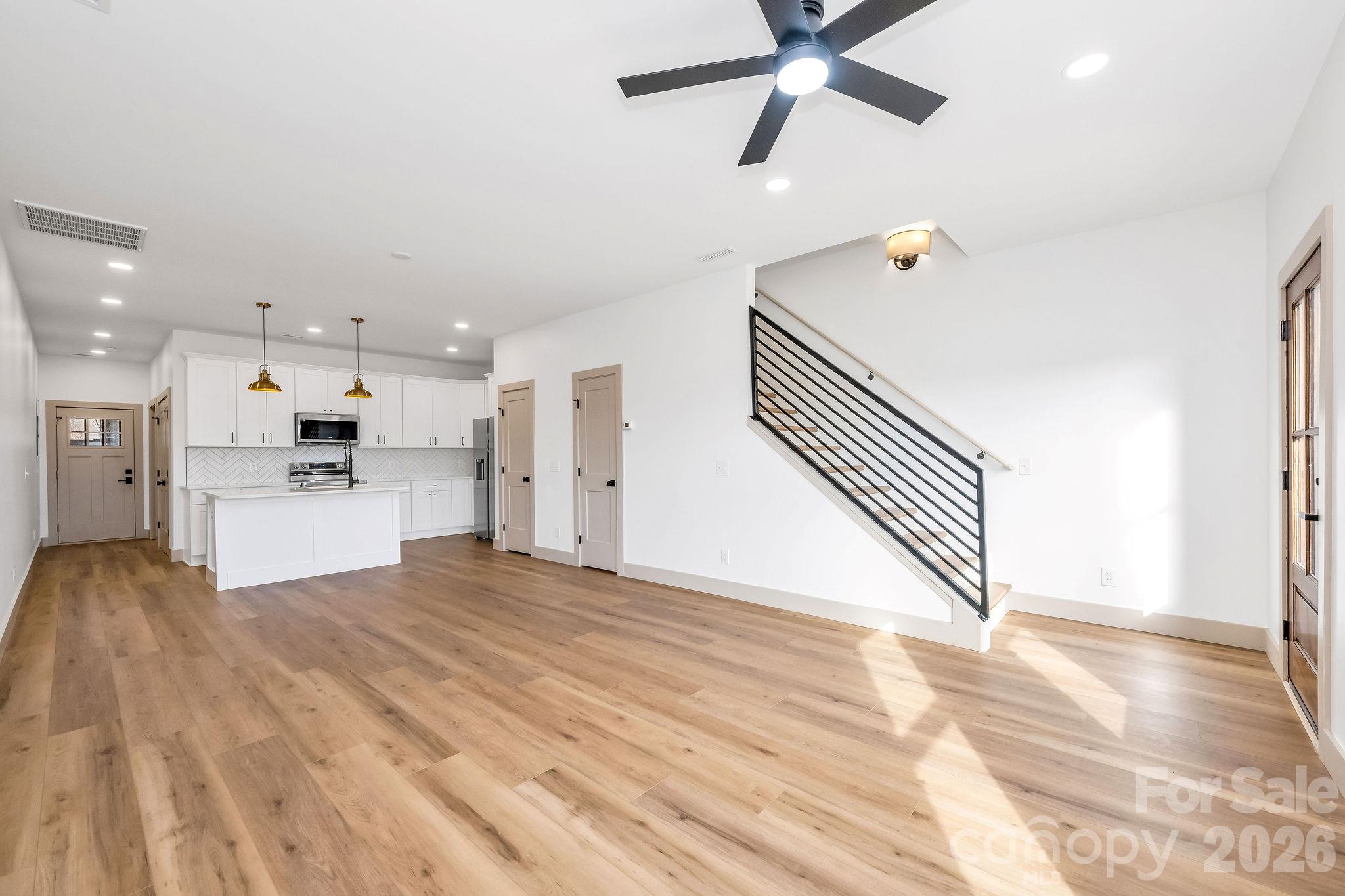 2117 24th Street Lane