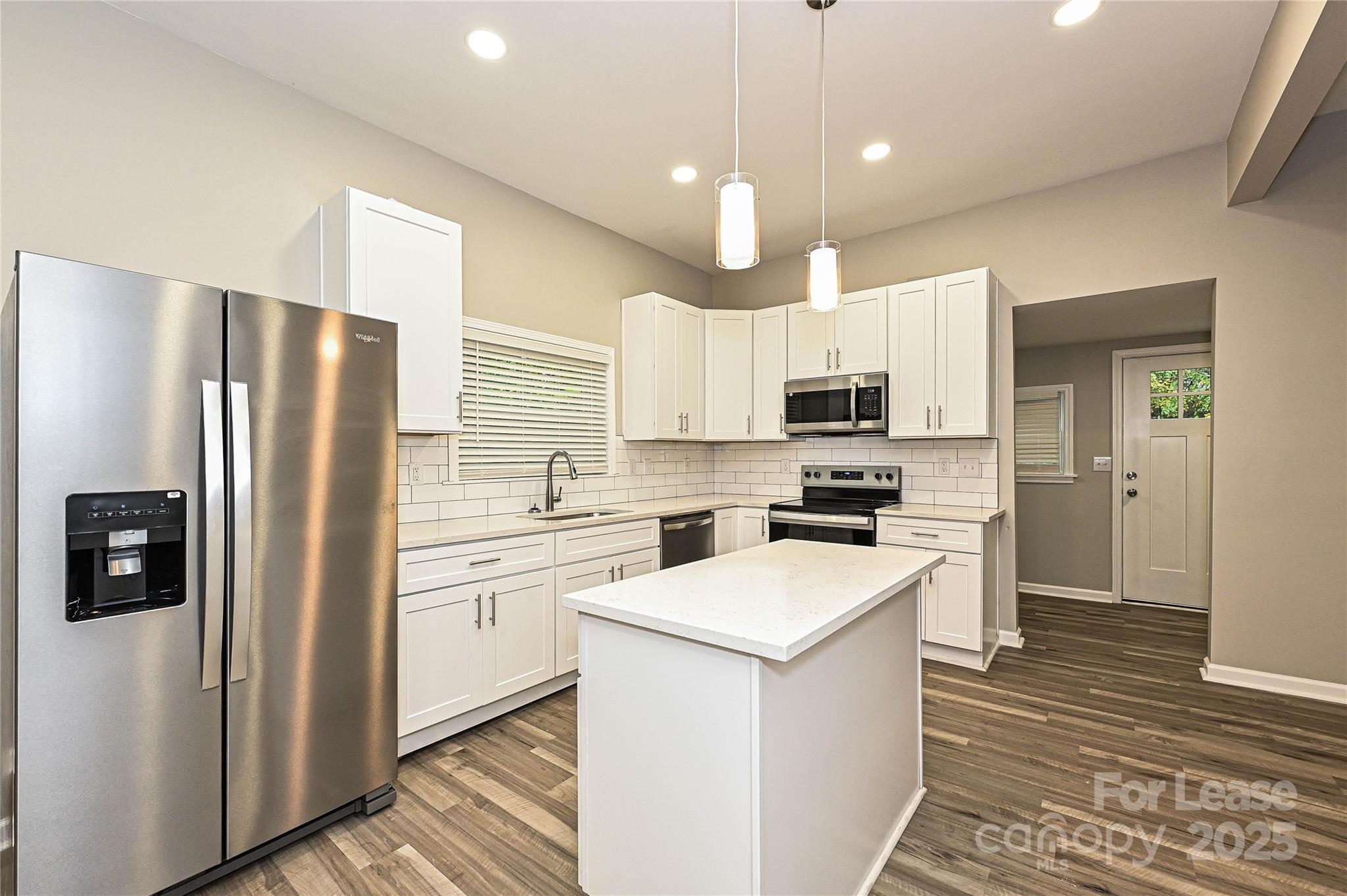 117 W Henderson Street