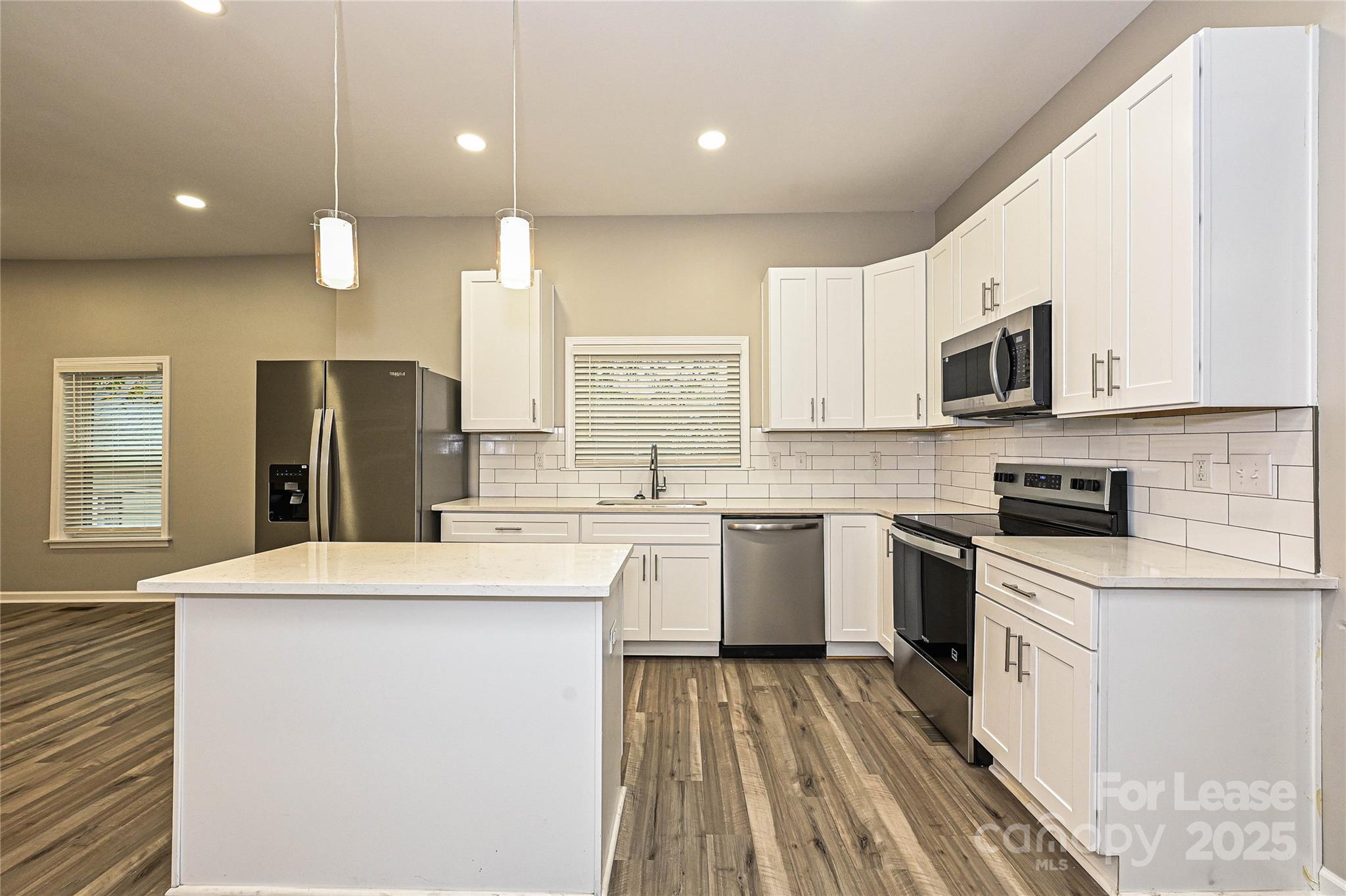 117 W Henderson Street