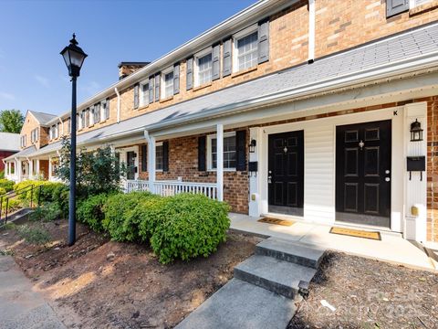 1348 Green Oaks Lane L Charlotte NC 28205