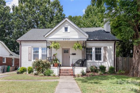 Photo of 2308 Carmine Street, Charlotte, NC 28206 (MLS # 4387783)