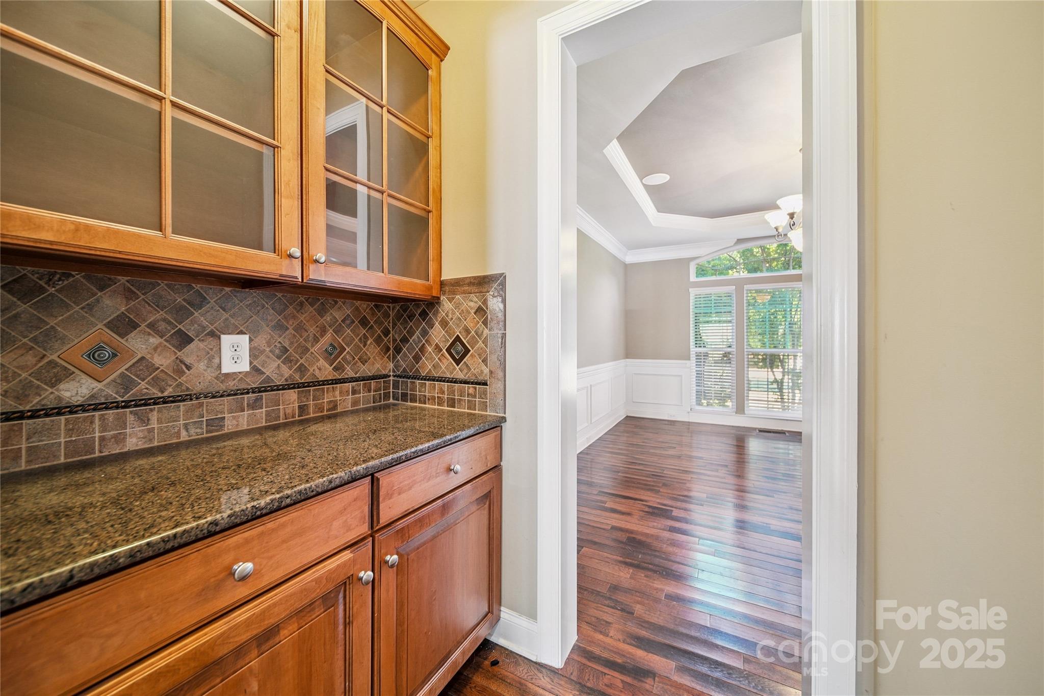 107 Wellesley Lane