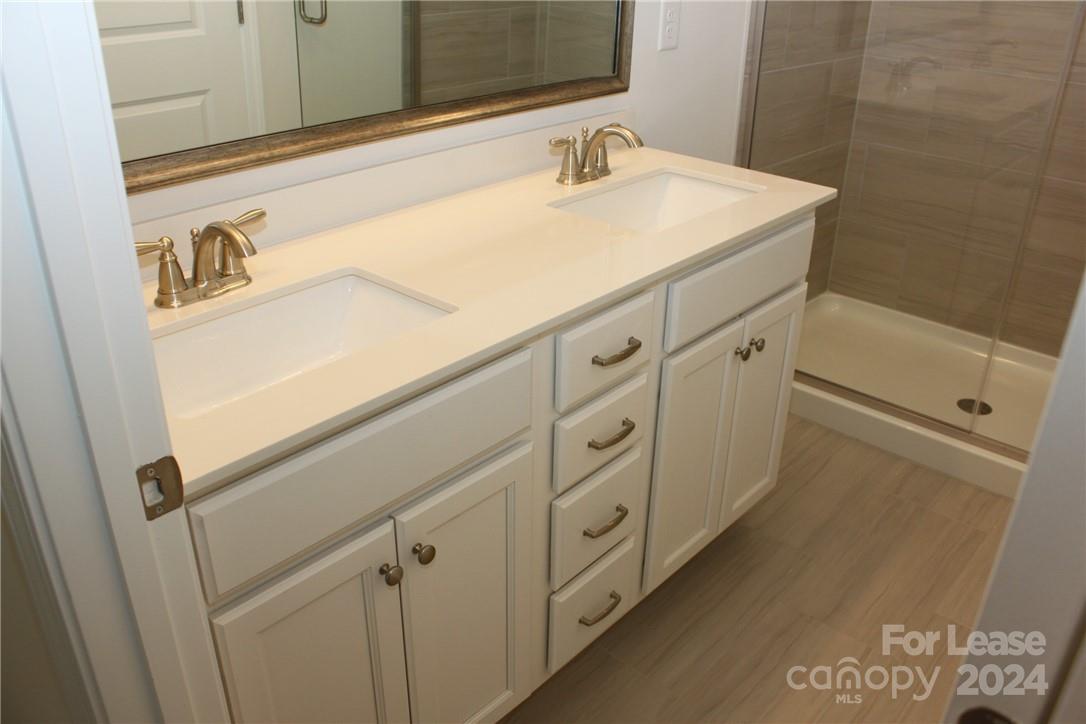 sagecroft - Residential Lease