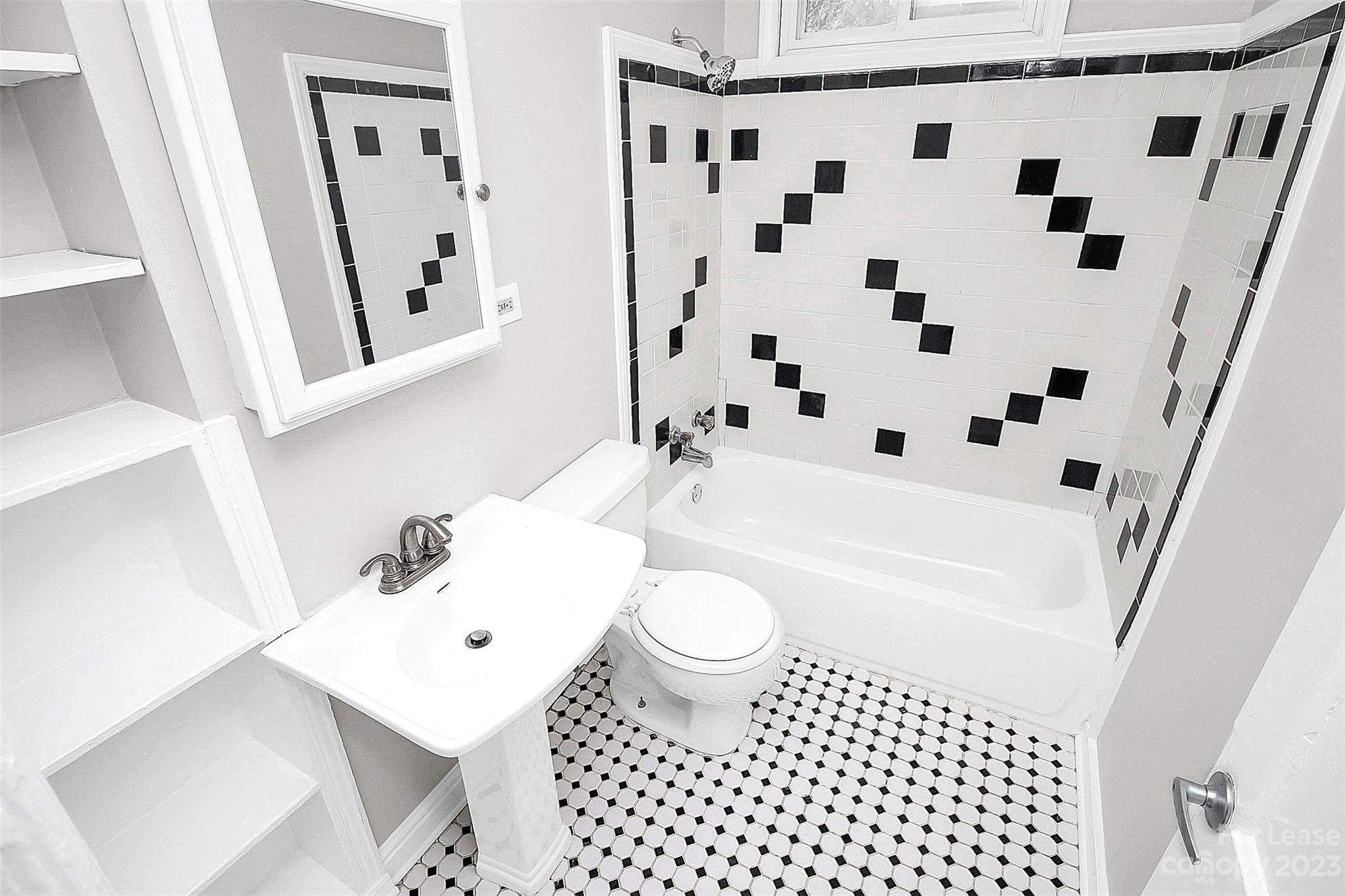 Villa Heights - Residential Lease