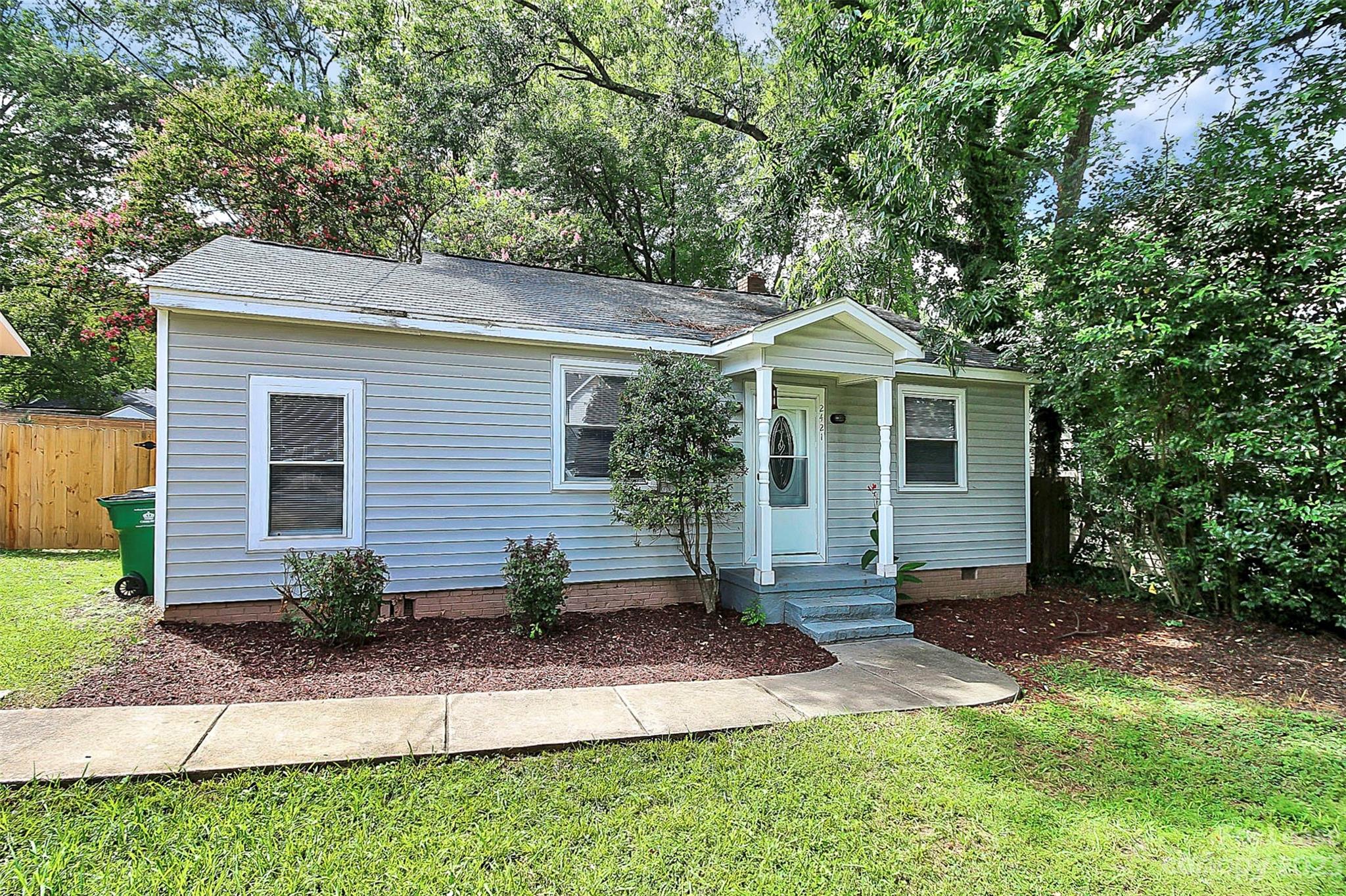 Villa Heights - Residential Lease