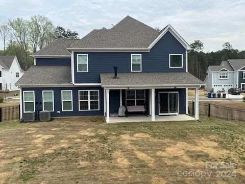 A home in Huntersville