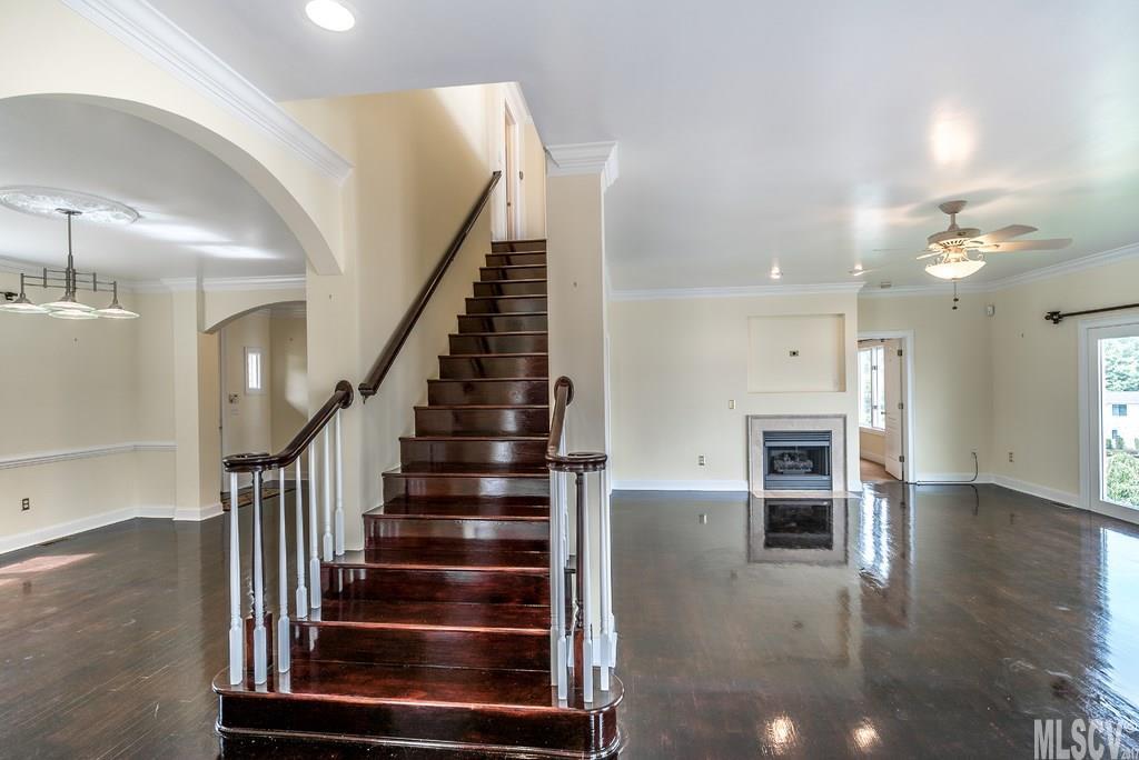 Moores Ferry - Residential