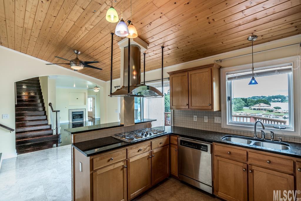 Moores Ferry - Residential