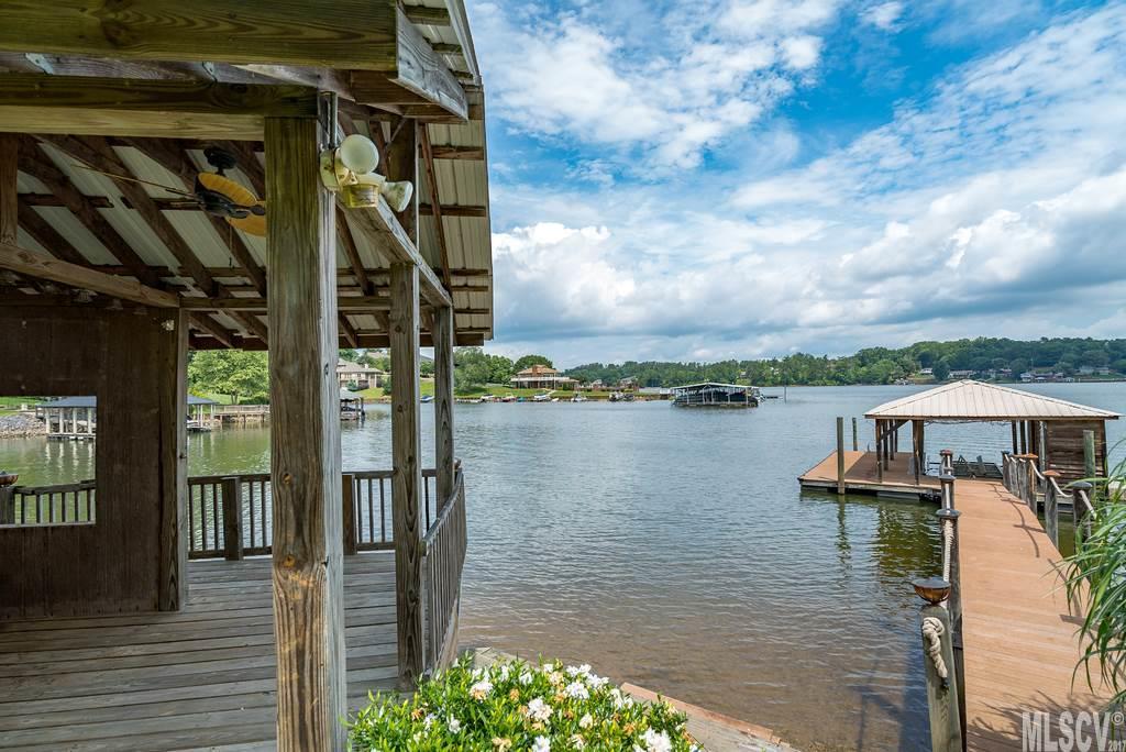 Moores Ferry - Residential