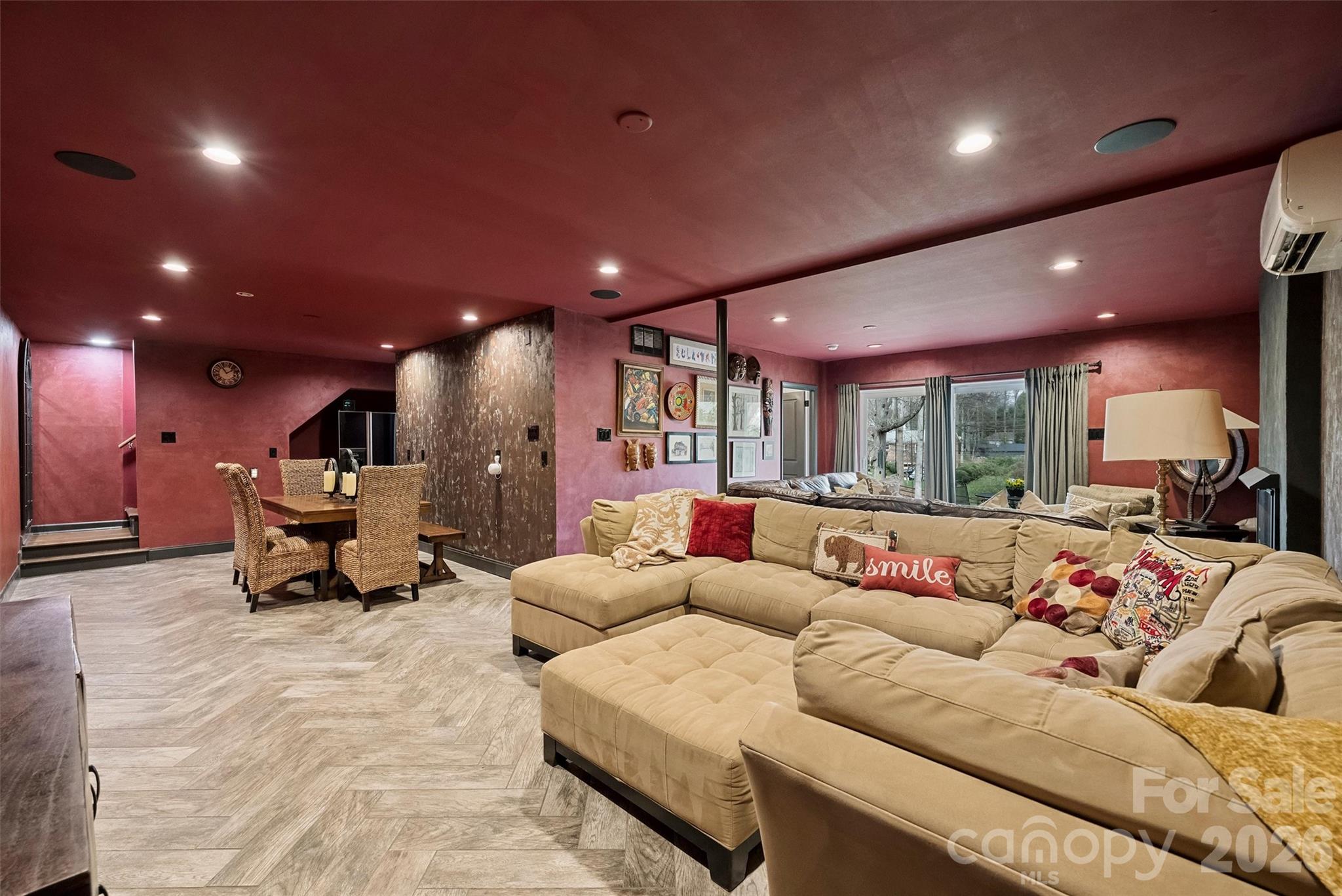 Lansdowne - Residential