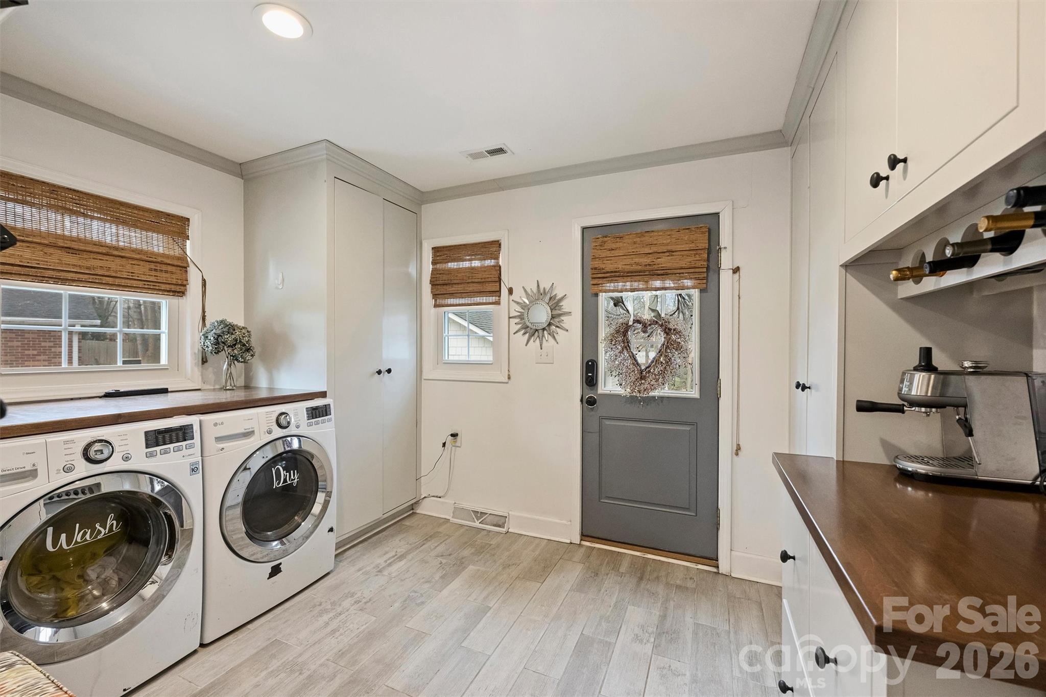 Lansdowne - Residential