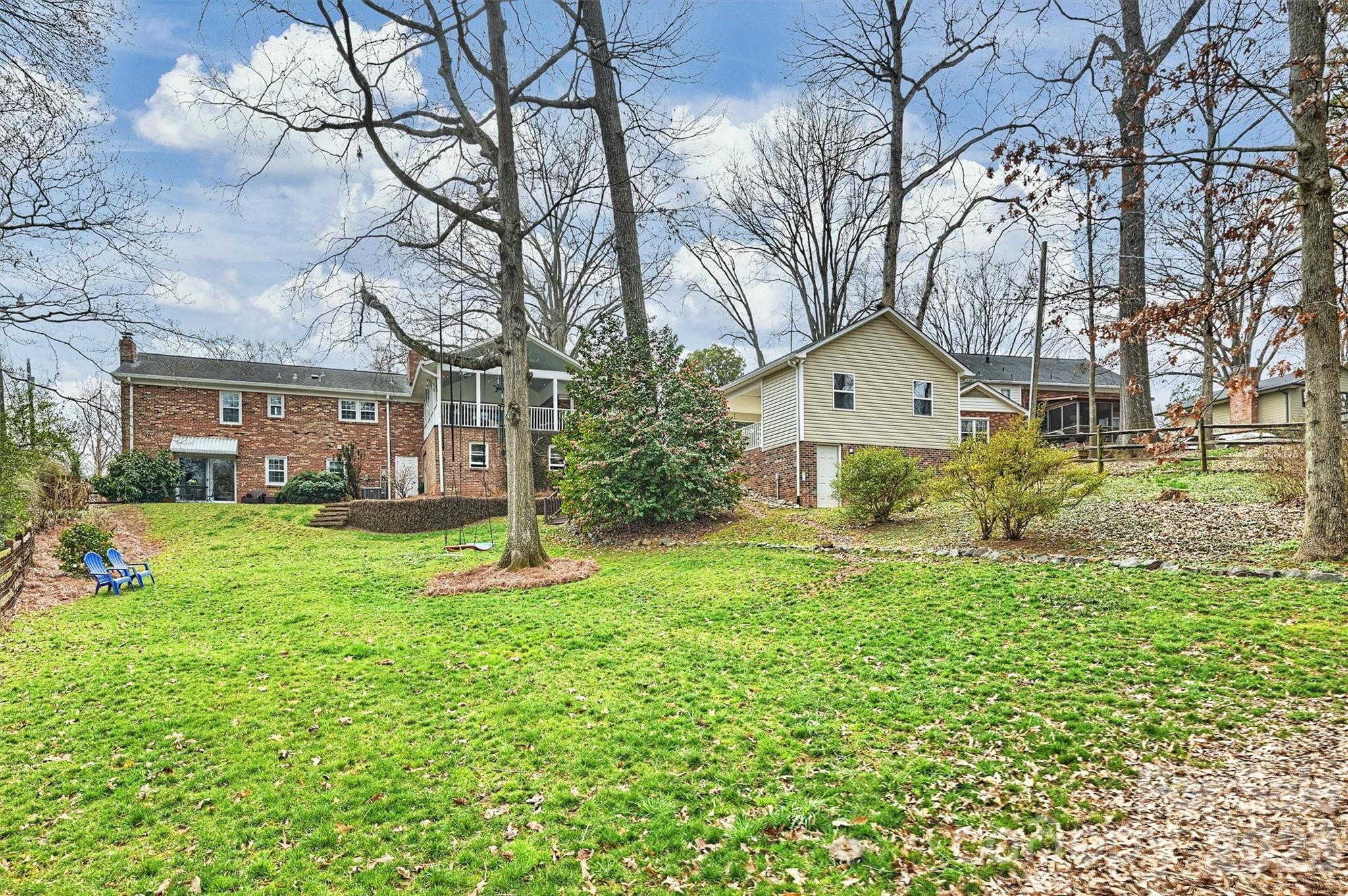 Lansdowne - Residential