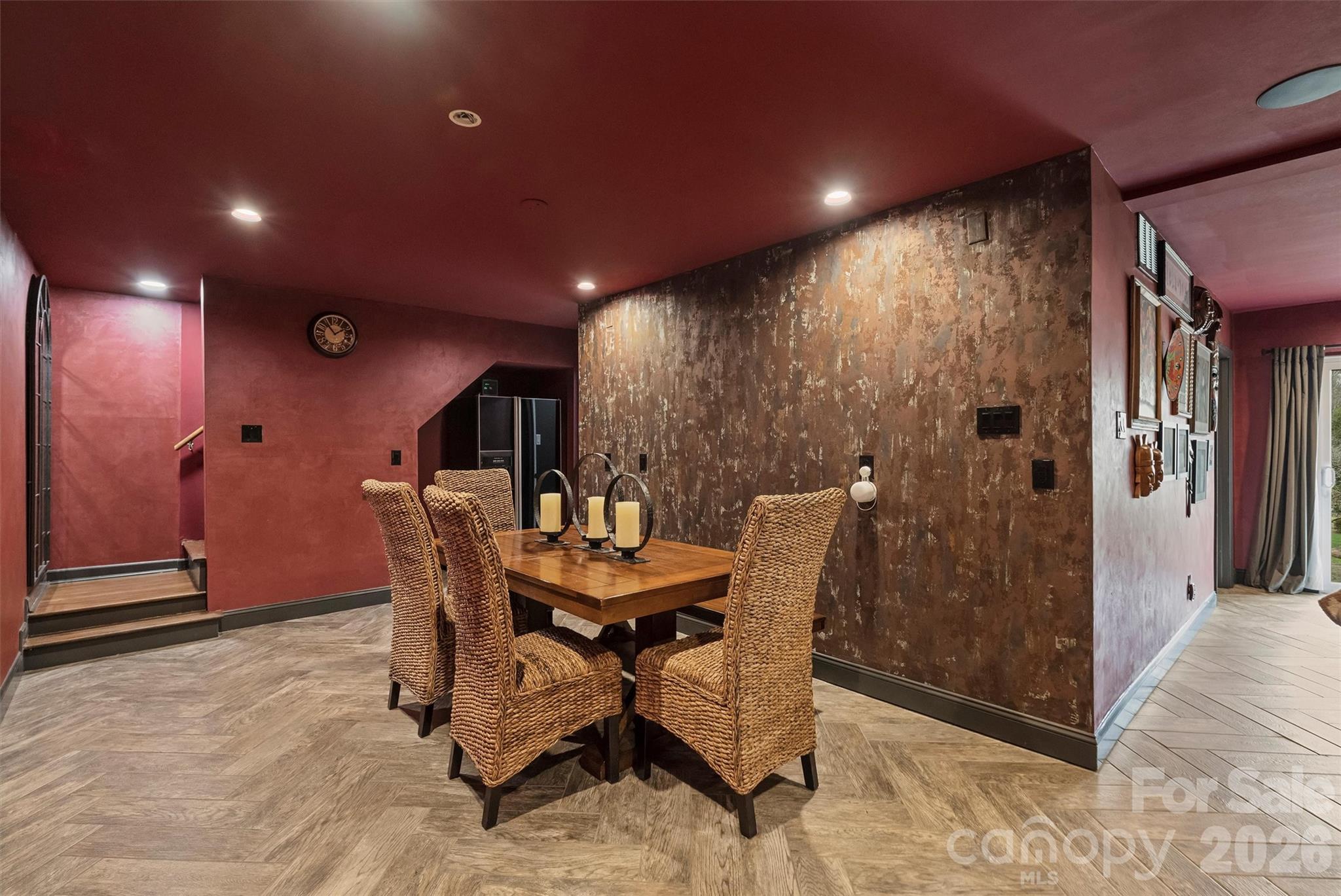 Lansdowne - Residential