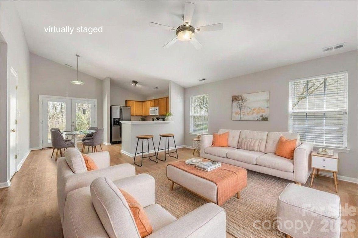 2872 Signal Court SW