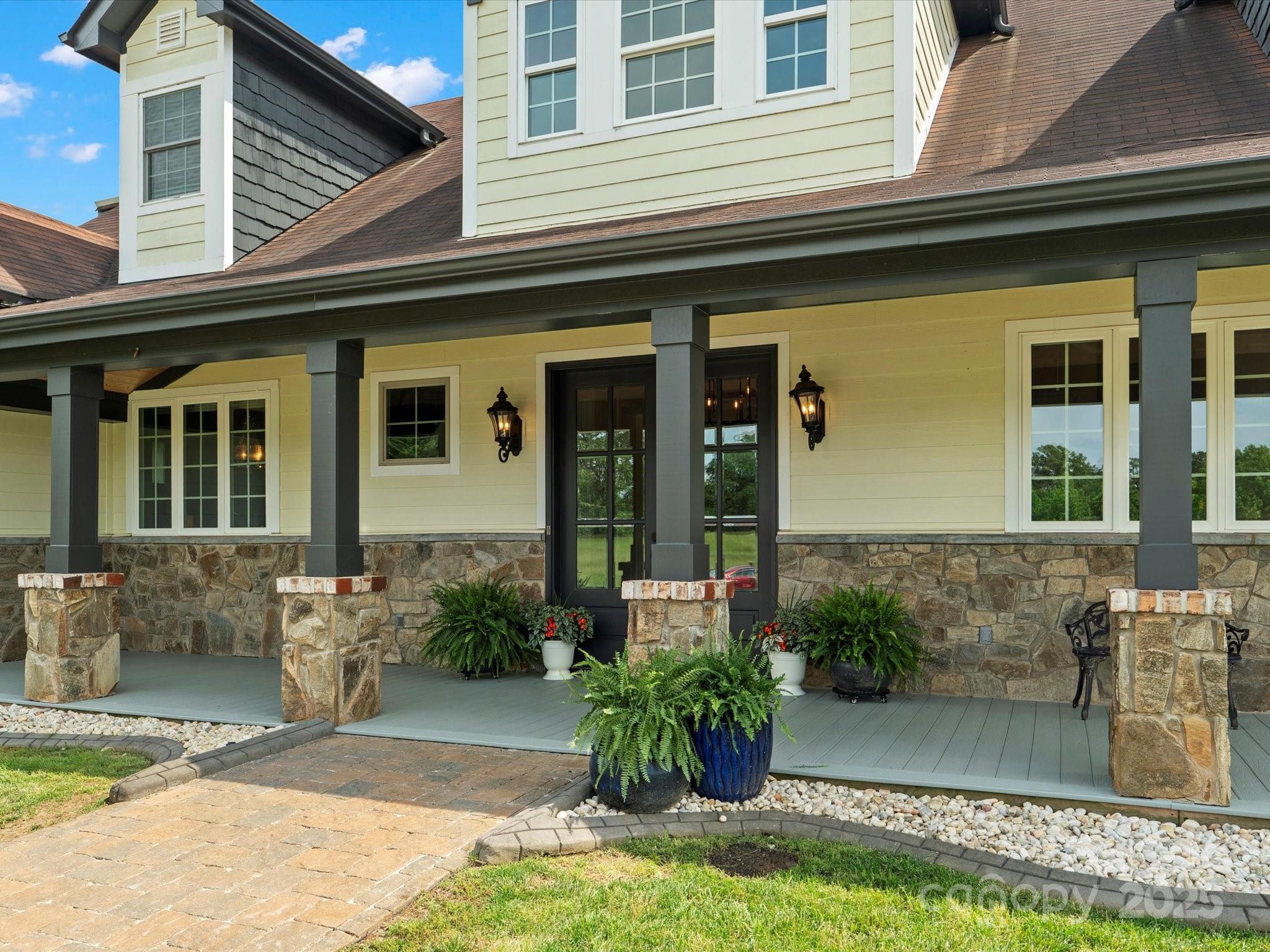 2521 Neely Store Road