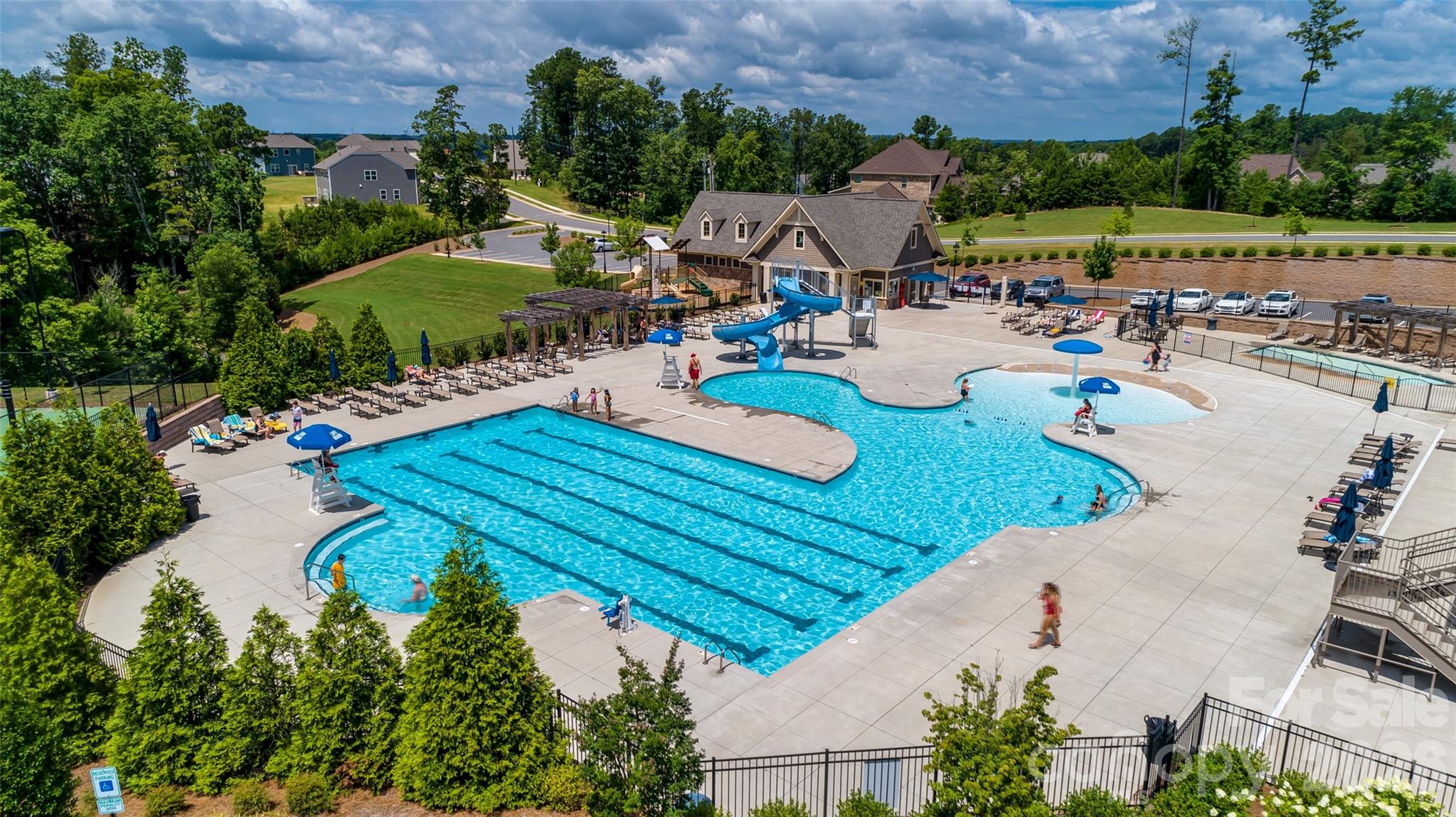 The Palisades - Residential