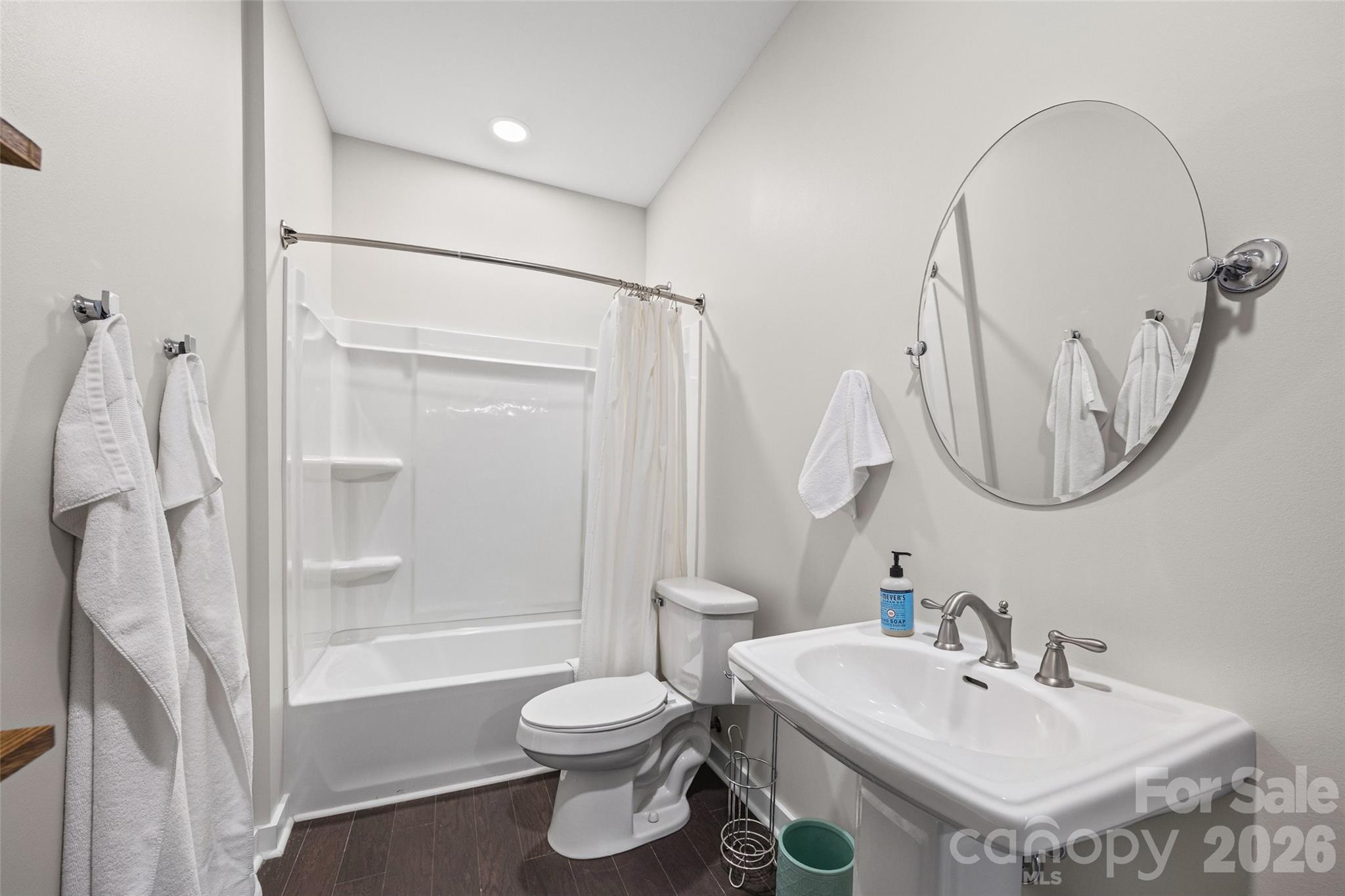 The Palisades - Residential