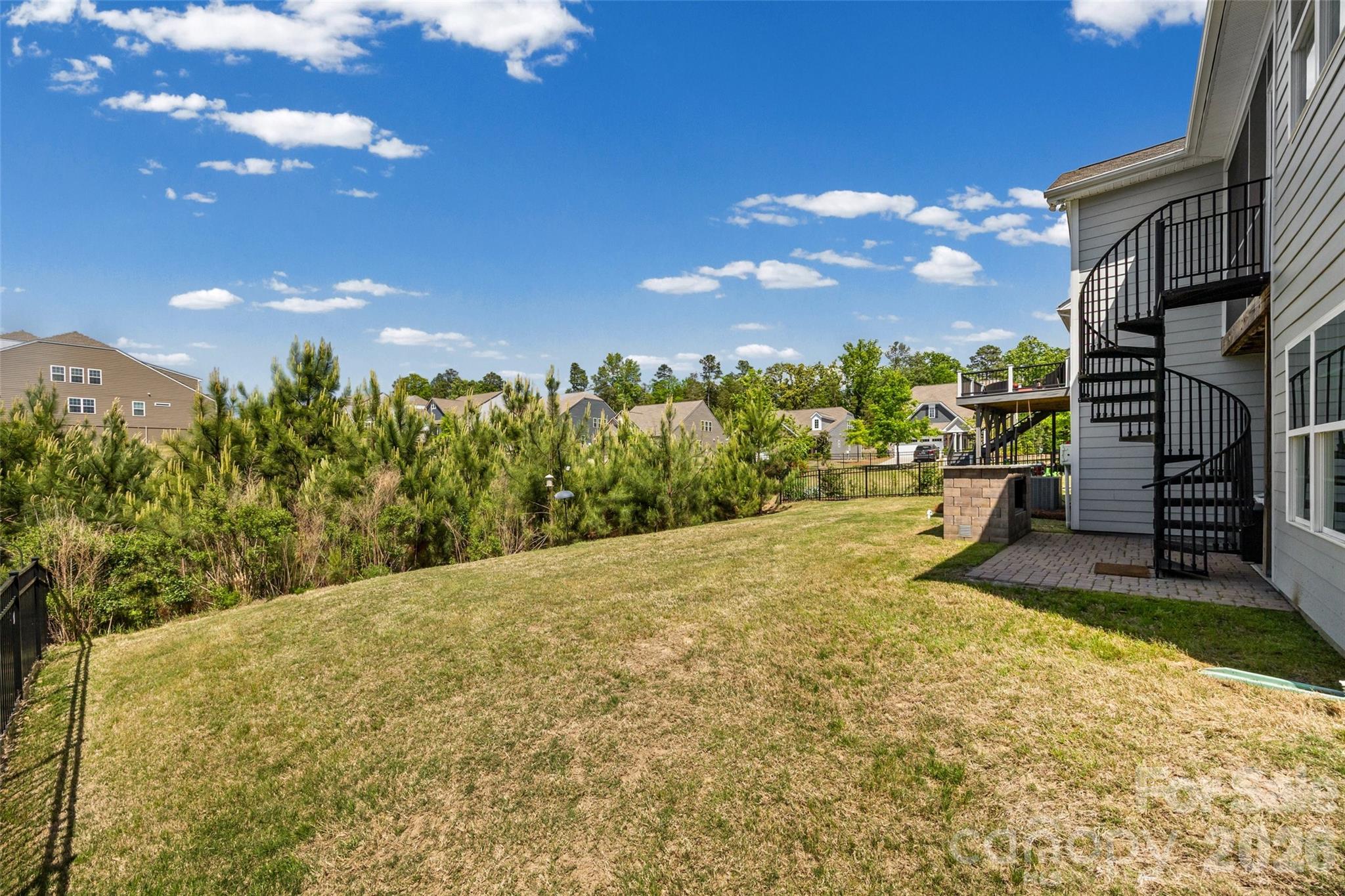 The Palisades - Residential