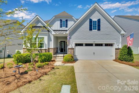 Photo of 16815 Lookout Landing Lane, Charlotte, NC 28278 (MLS # 4369176)