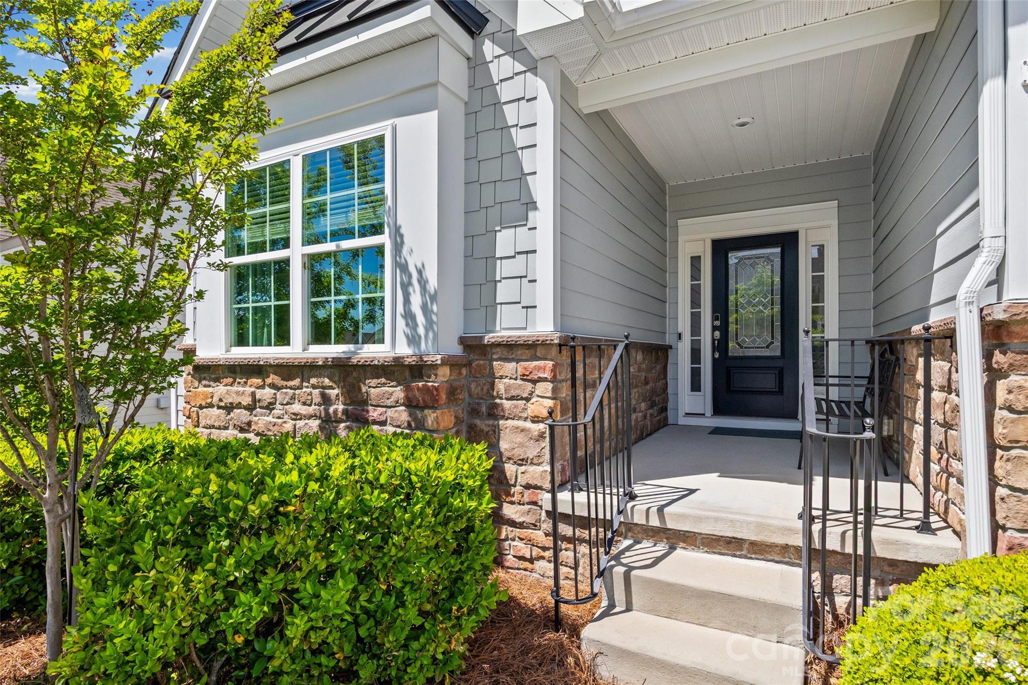 The Palisades - Residential