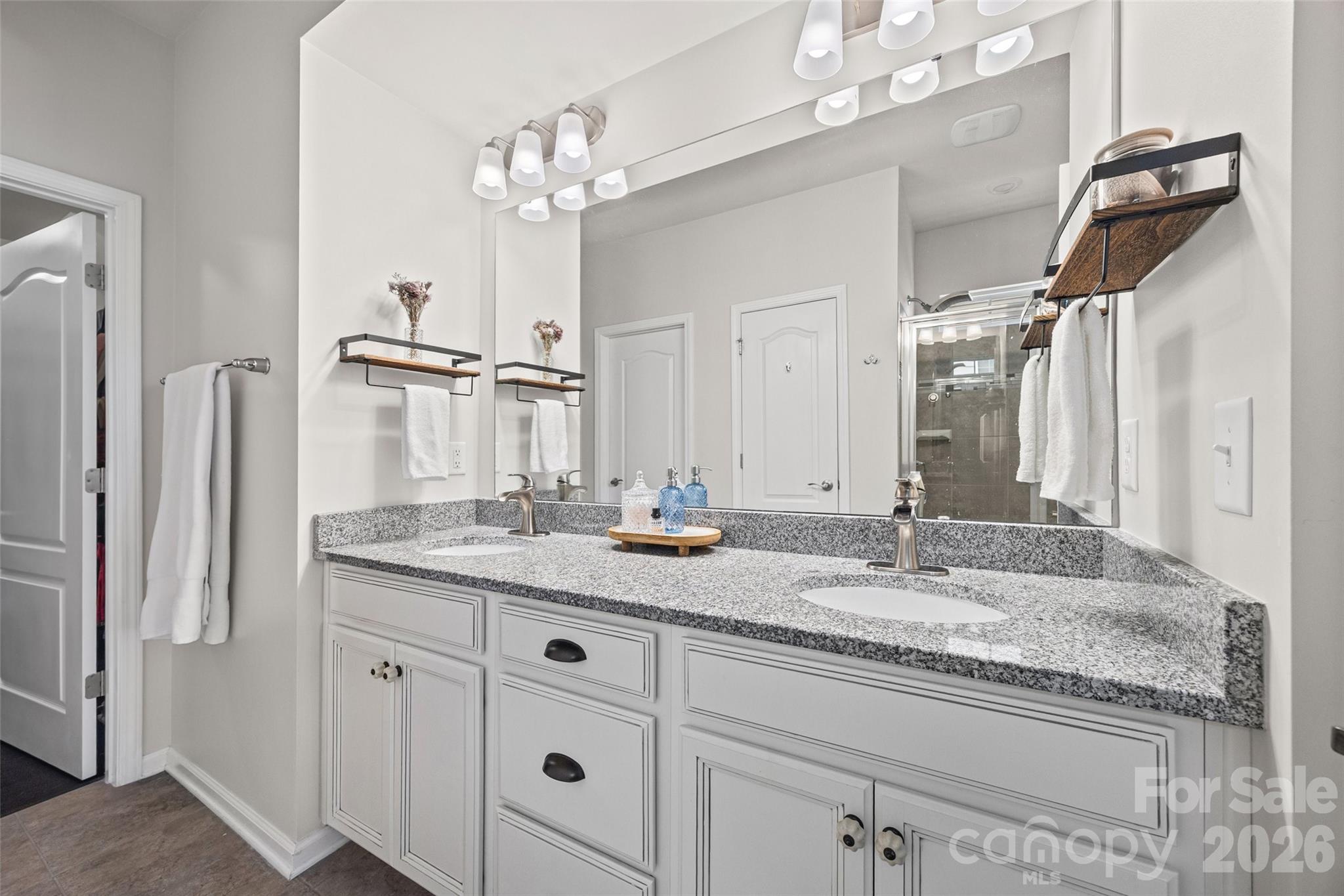 The Palisades - Residential