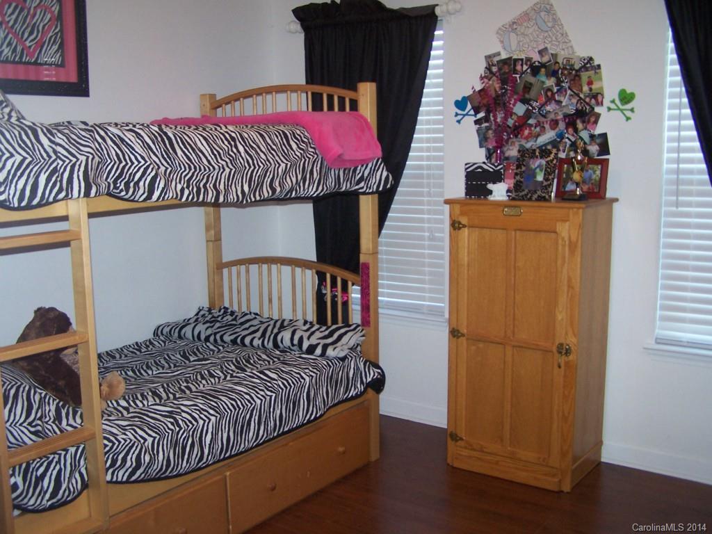 Colonial Village - Residential