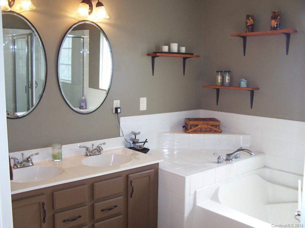 Colonial Village - Residential