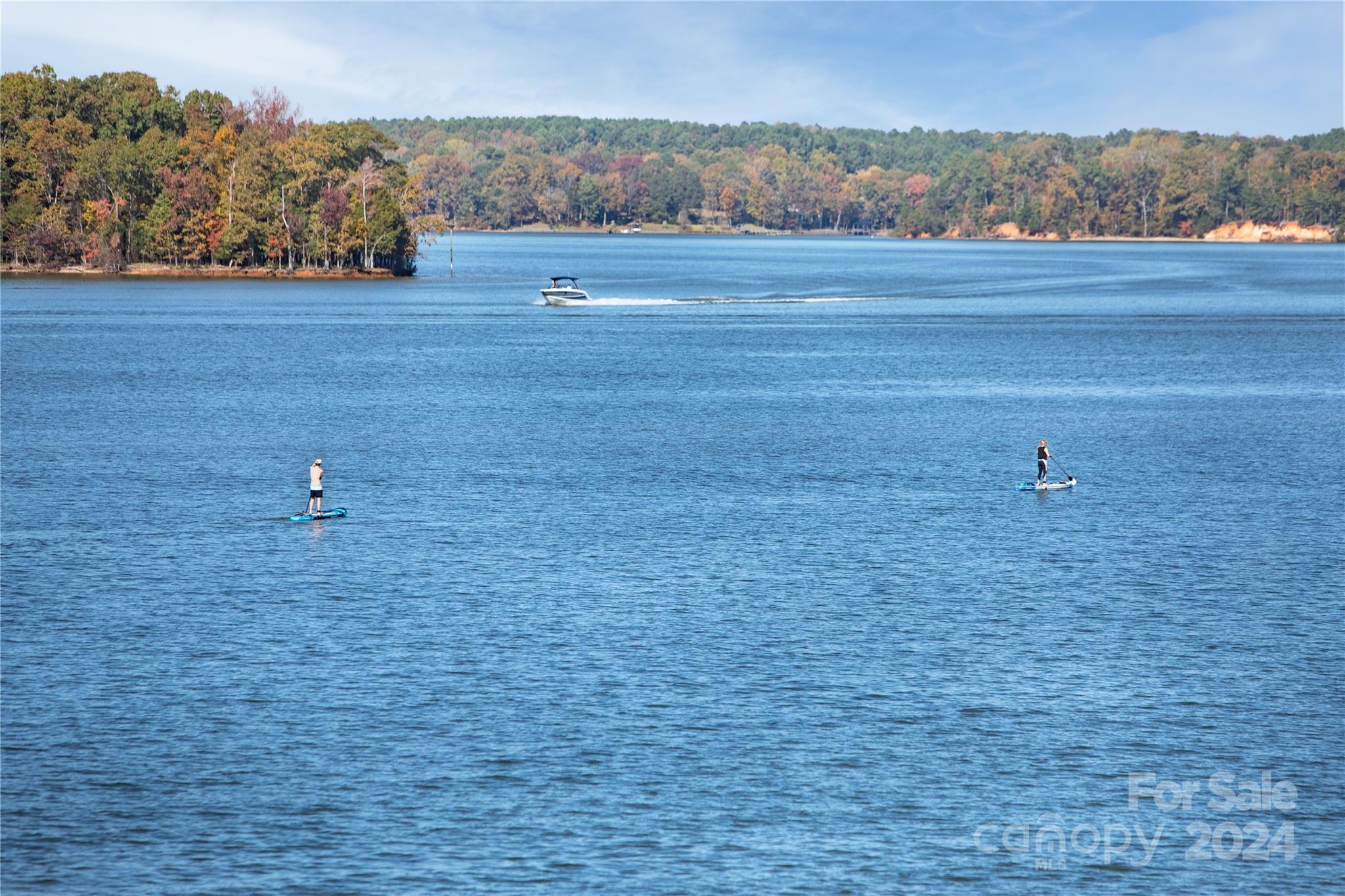 Lake Club - Residential
