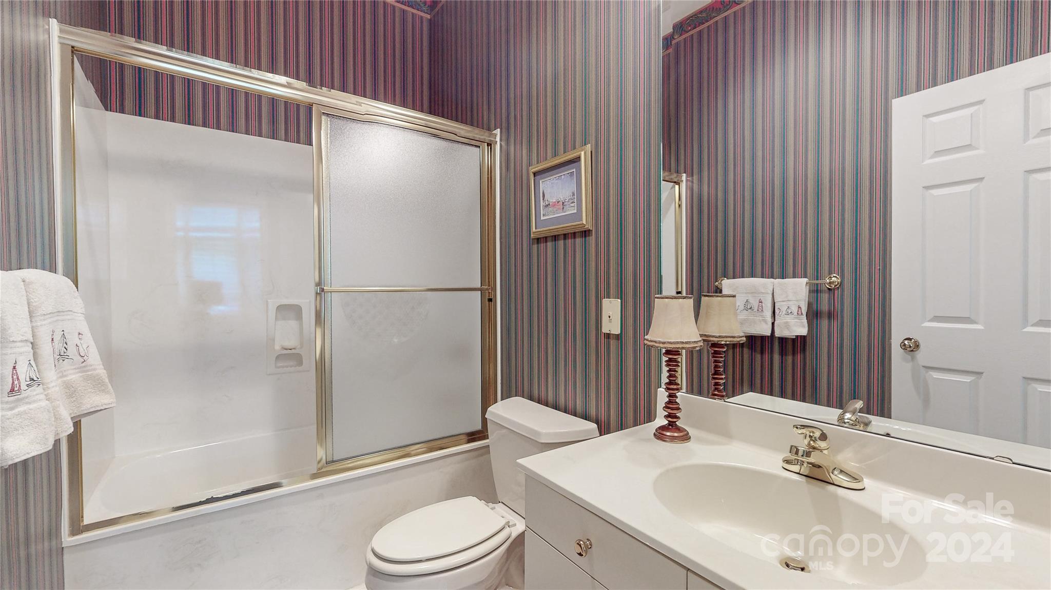 Lake Club - Residential