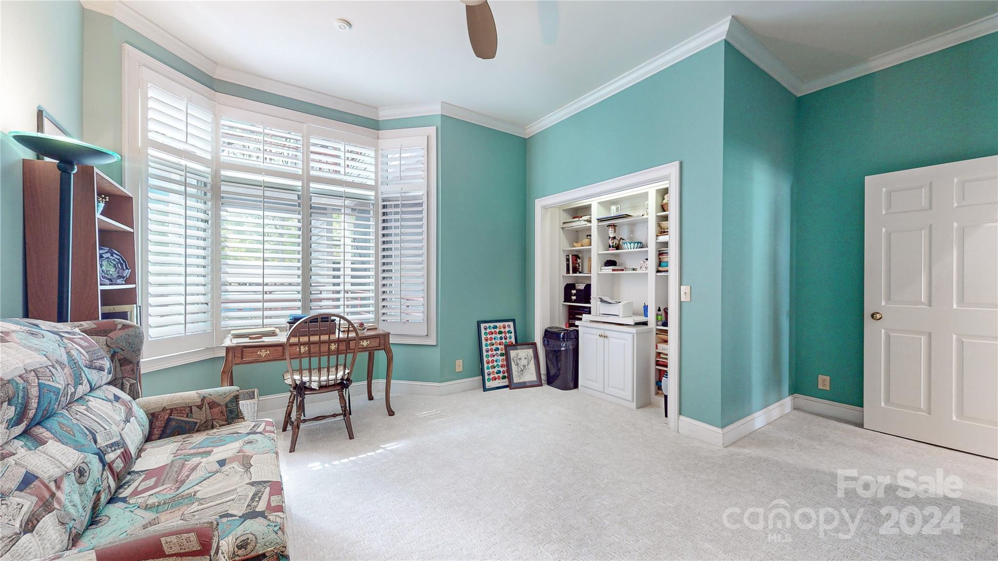 Lake Club - Residential