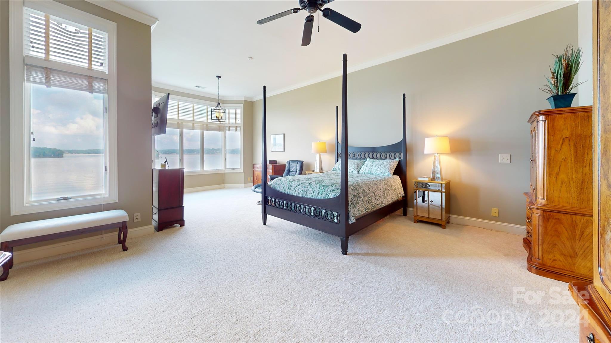 Lake Club - Residential