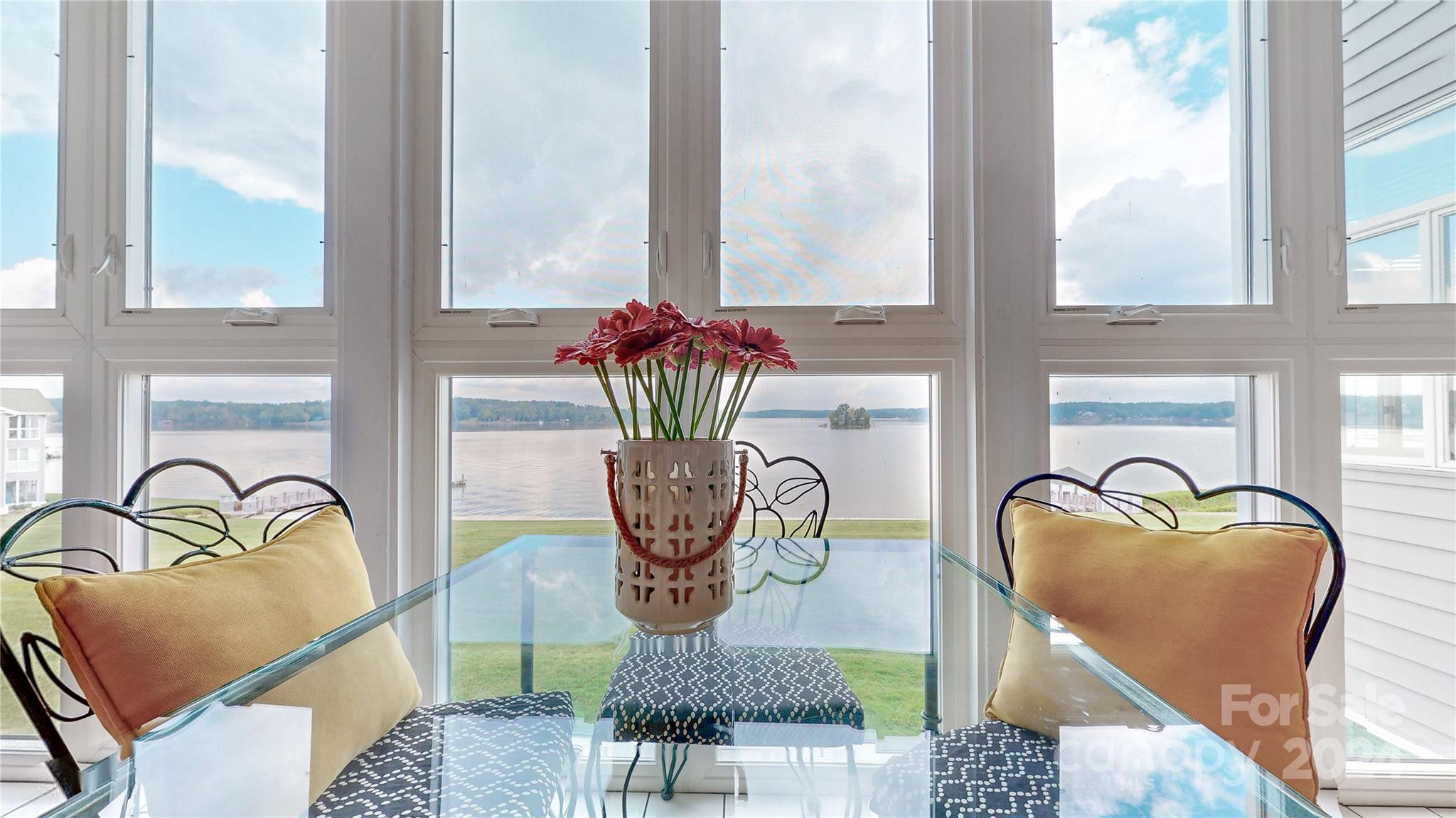 Lake Club - Residential