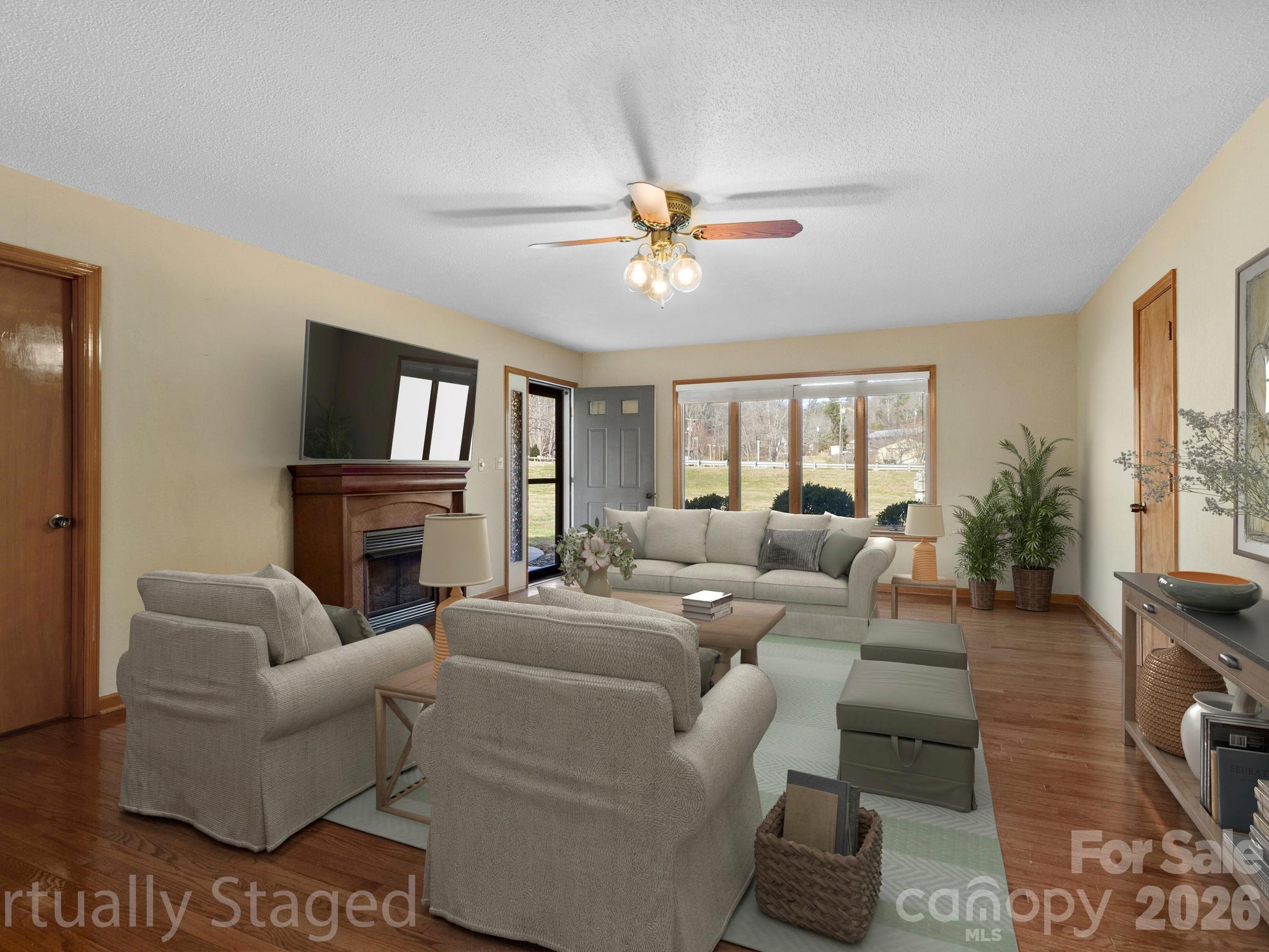 1287 Charlotte Highway