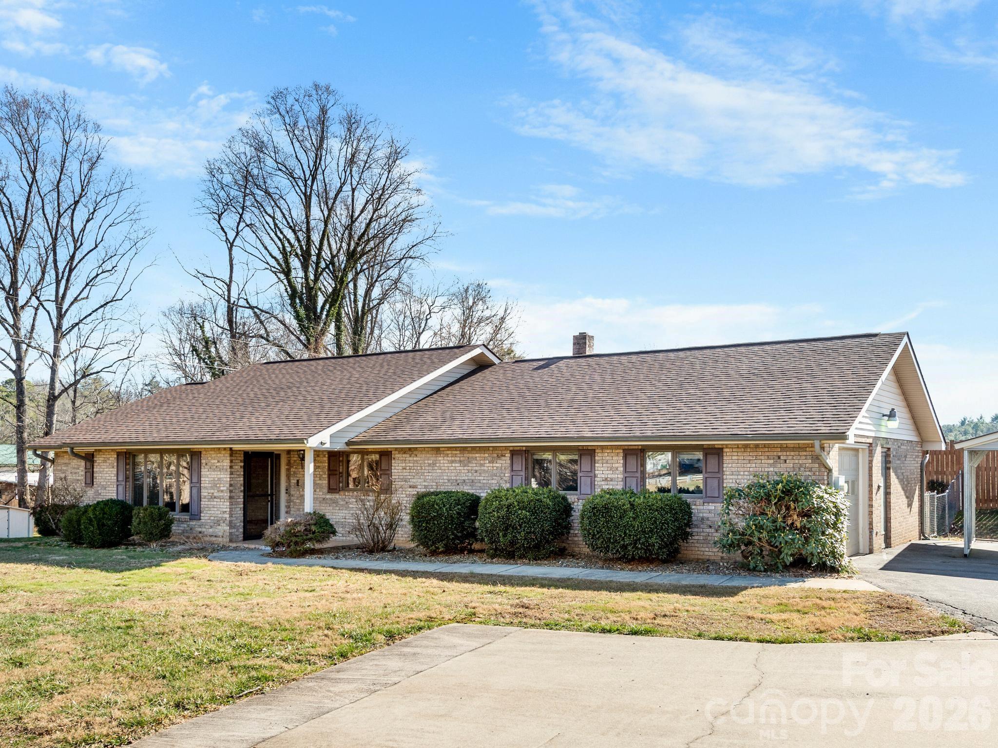 1287 Charlotte Highway