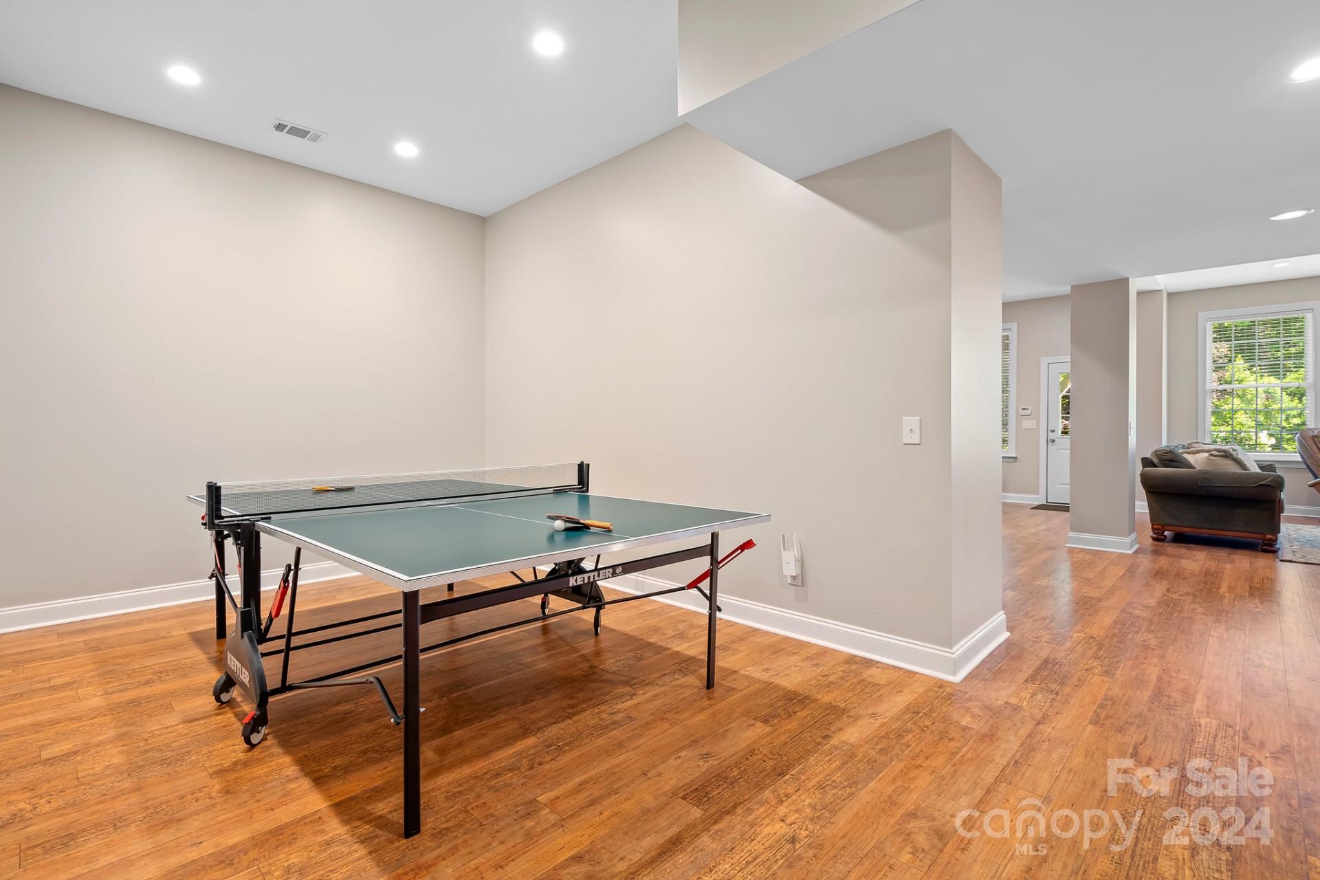 Sailview - Residential