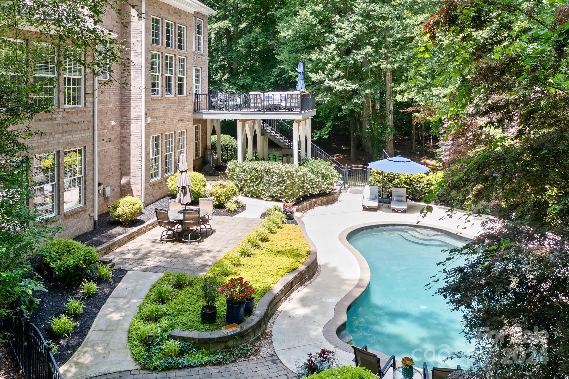 Sailview - Residential