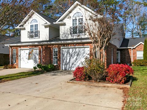 A home in Hendersonville