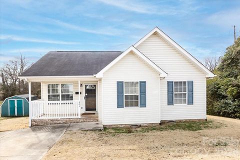 Photo of 804 Caldwell Street, Belmont, NC 28012 (MLS # 4337874)