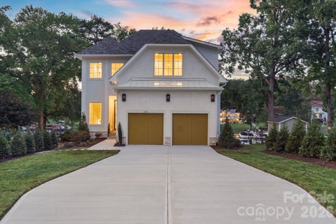 Photo of 21216 Rio Oro Drive, Cornelius, NC 28031 (MLS # 4425303)