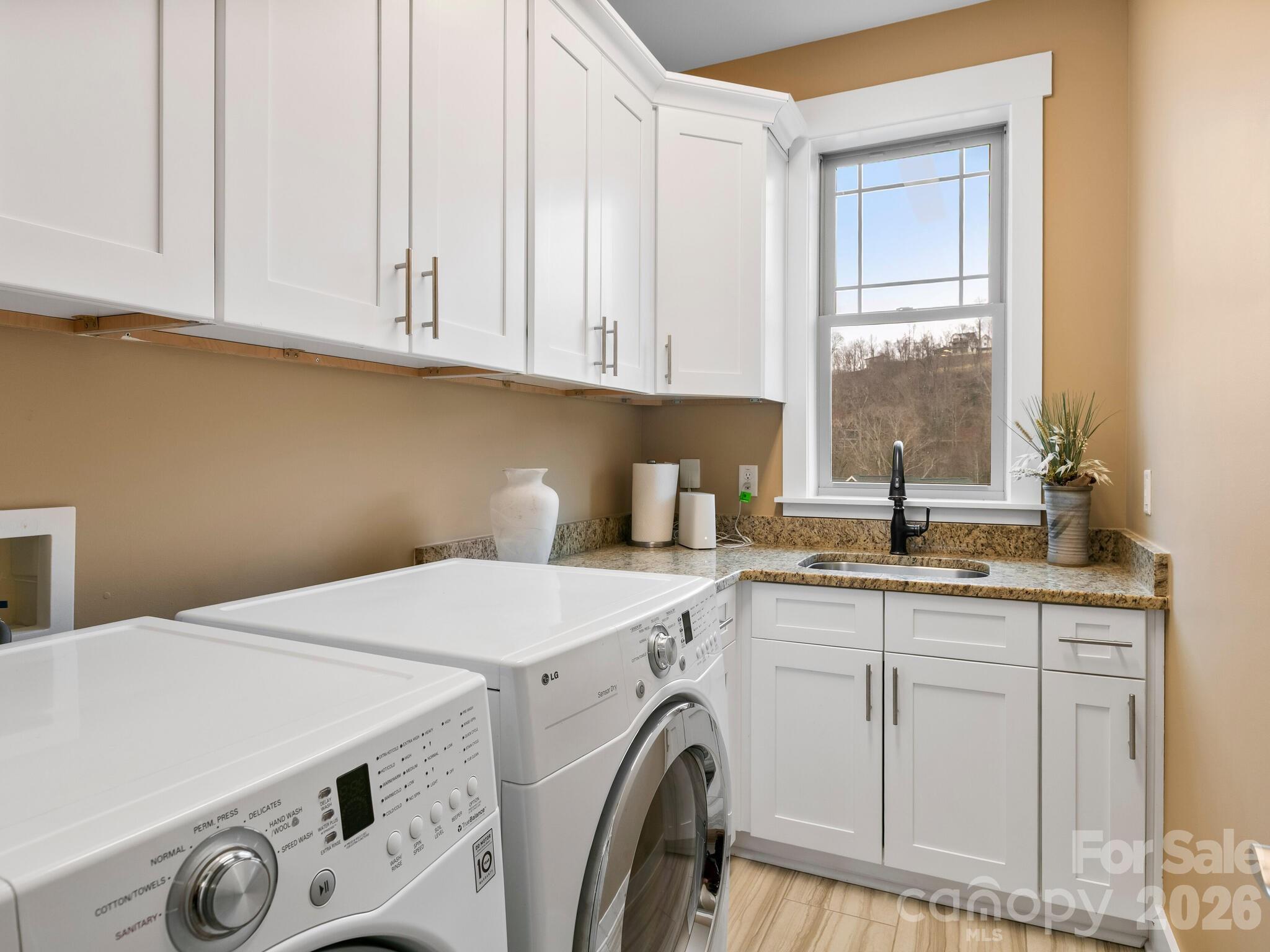 Pinnacle At Arabella Heights - Residential