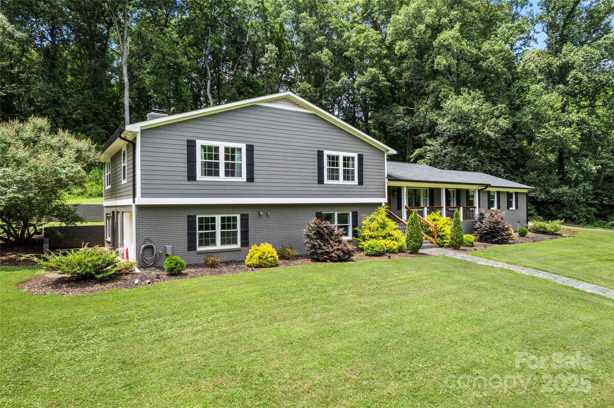 106 Brookmeade Drive