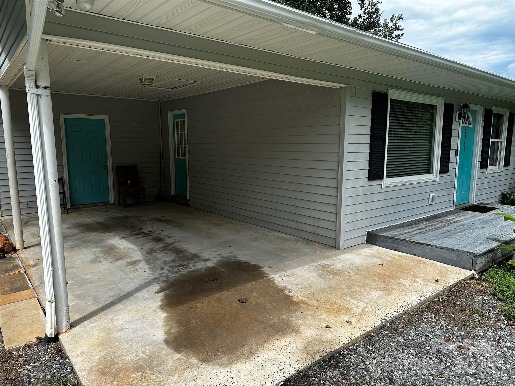2462 Ridgecreek Drive