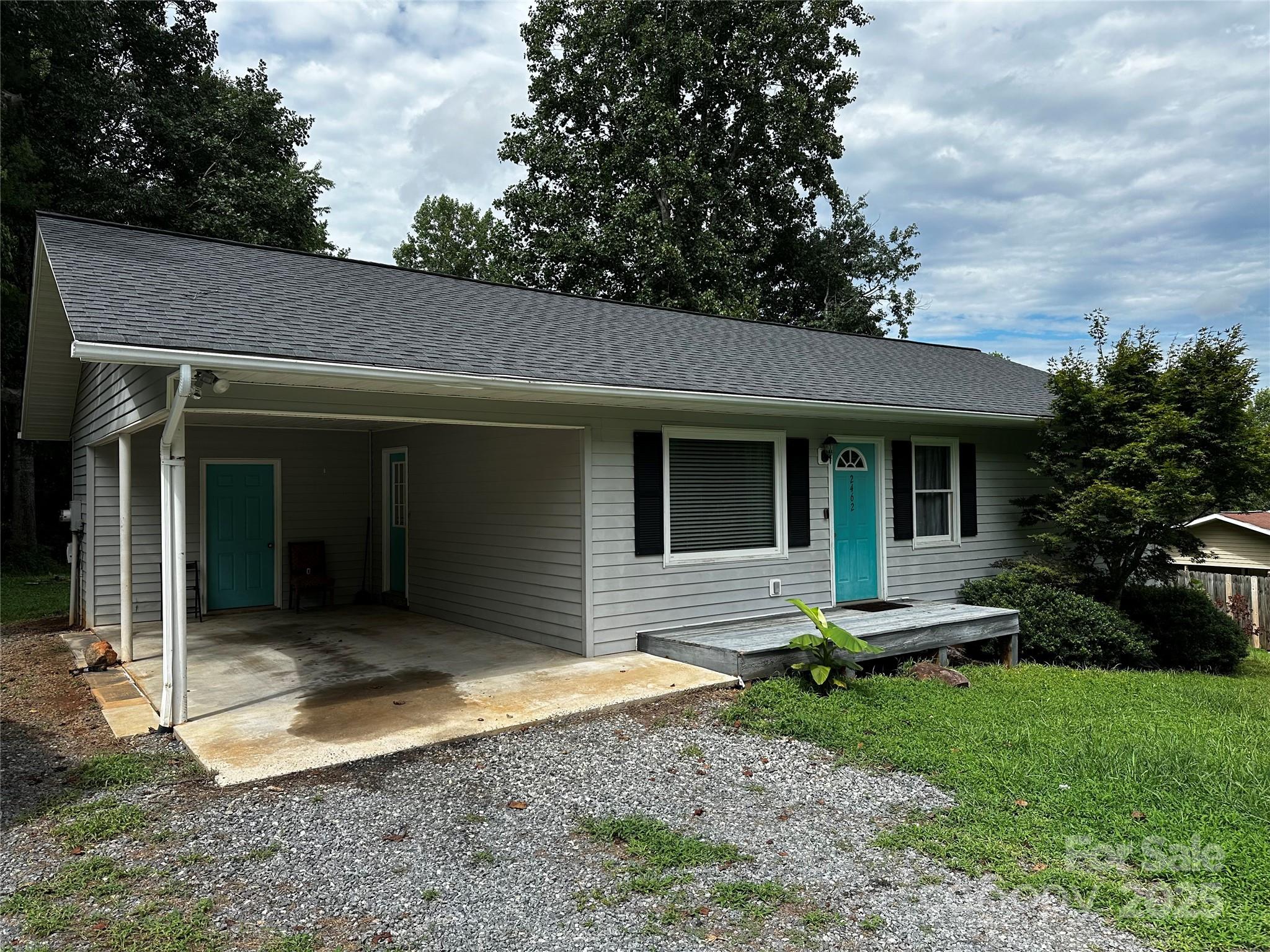 2462 Ridgecreek Drive