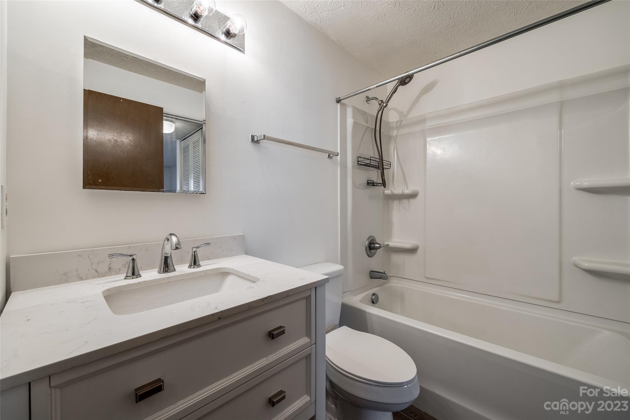 Colonial Village - Residential